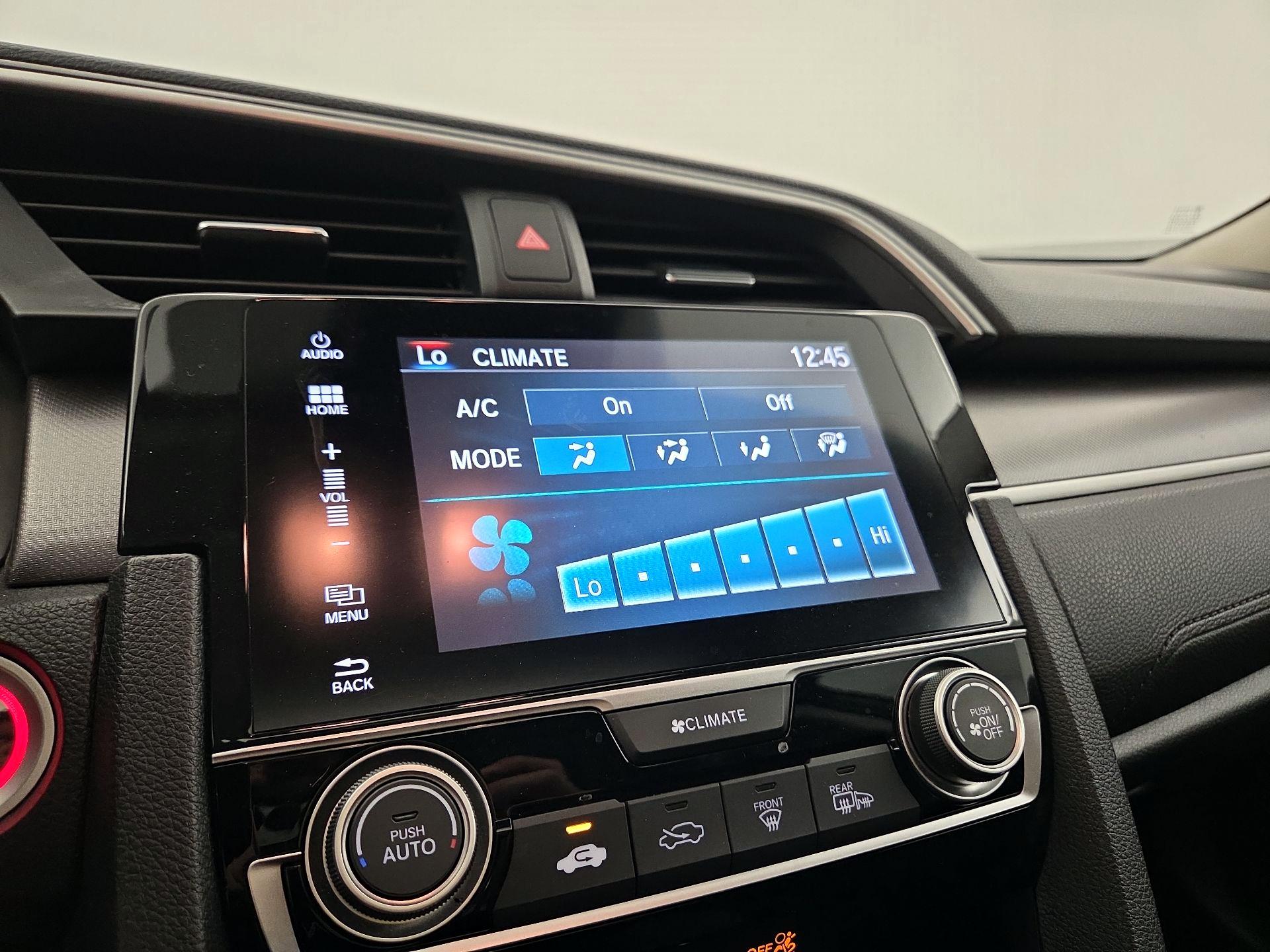 Thumbnail: 2016 Honda Civic - 16