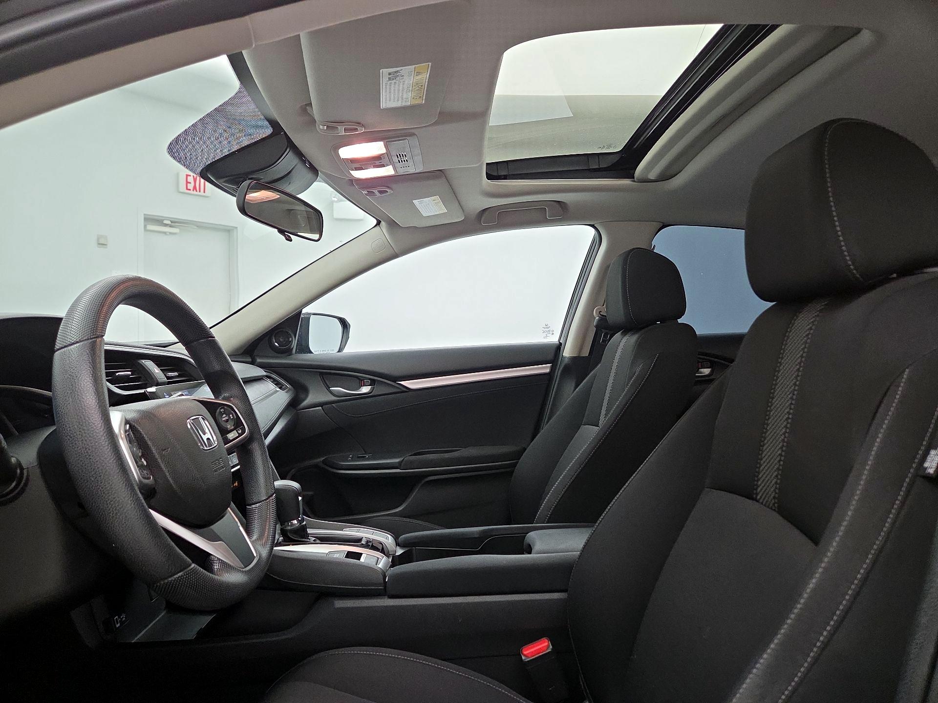 Thumbnail: 2016 Honda Civic - 19