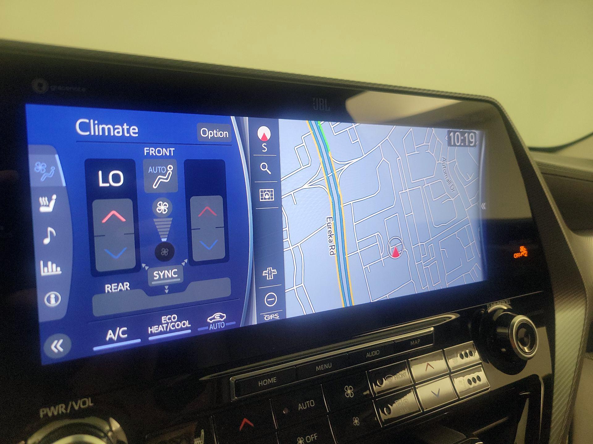 Thumbnail: 2022 Toyota Highlander - 14