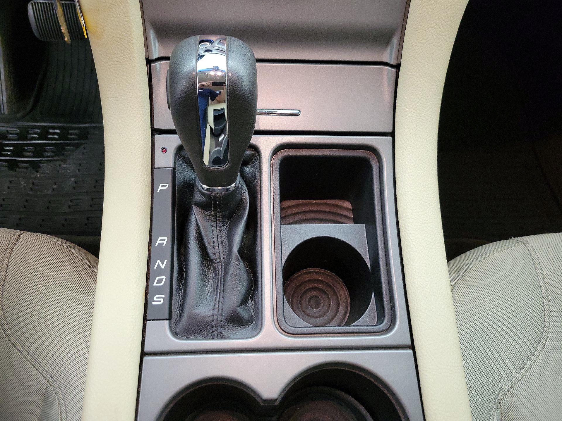 Thumbnail: 2018 Ford Taurus - 17