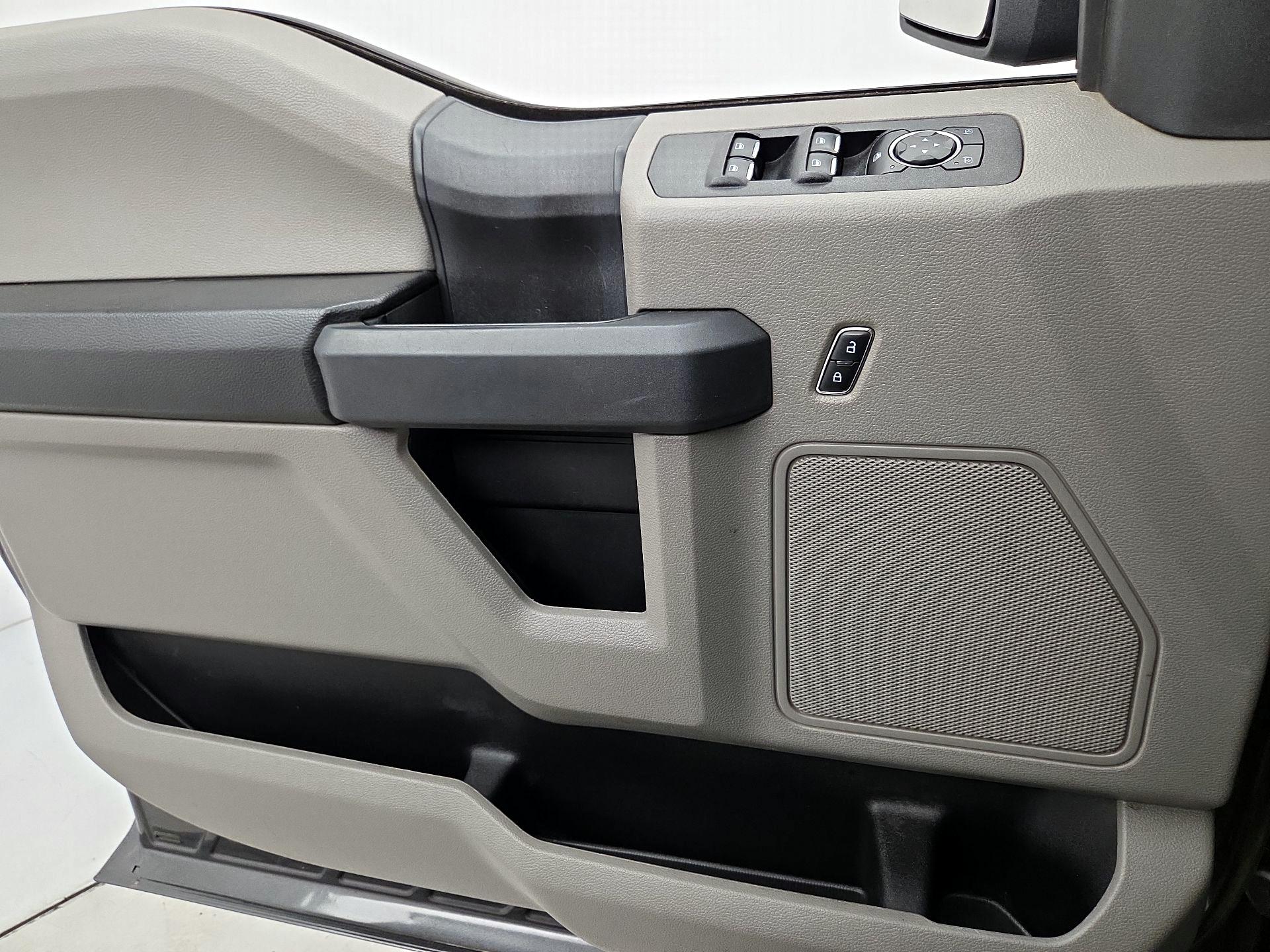 Thumbnail: 2019 Ford F-150 - 12