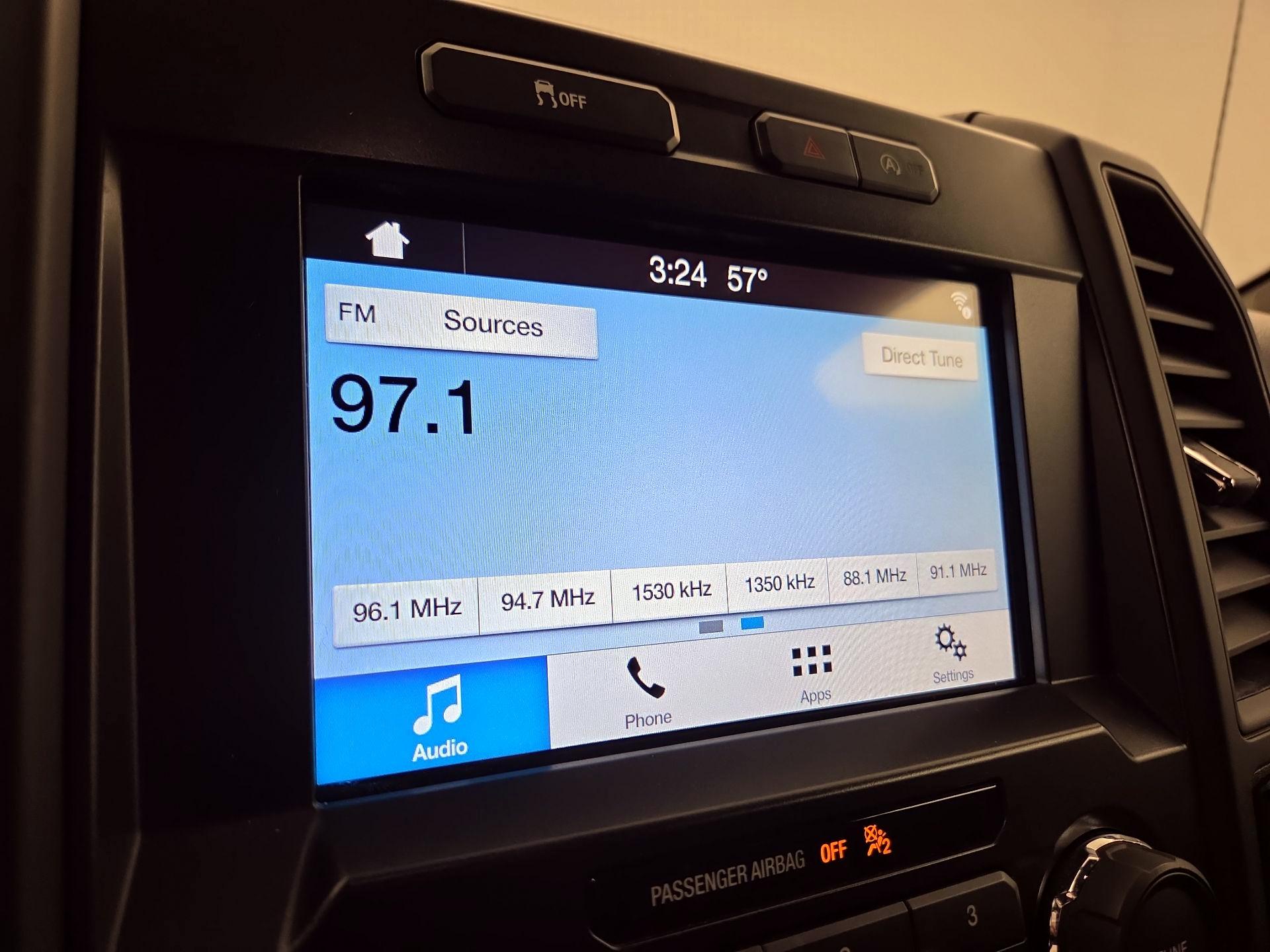 Thumbnail: 2019 Ford F-150 - 15