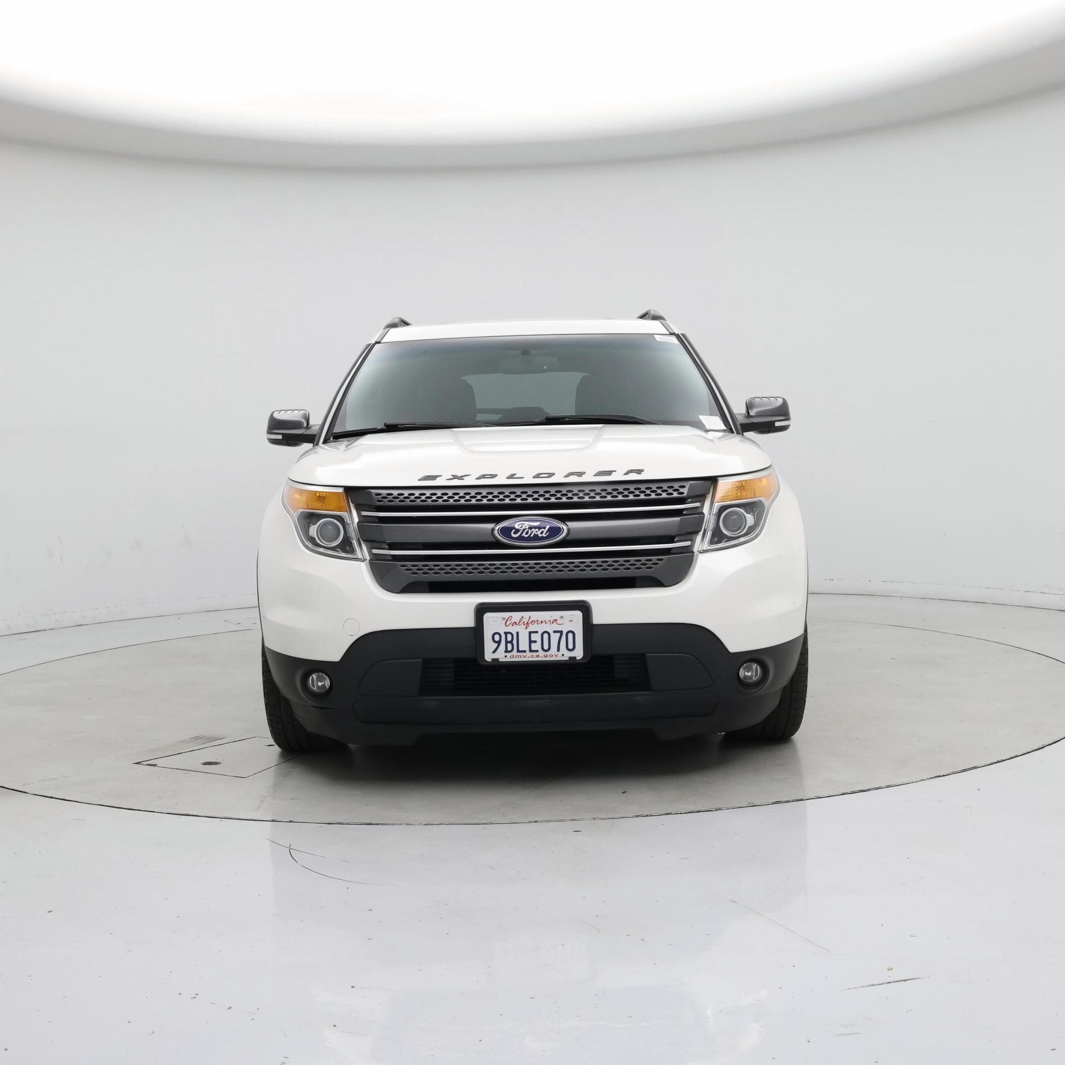 Thumbnail: 2015 Ford Explorer - 5