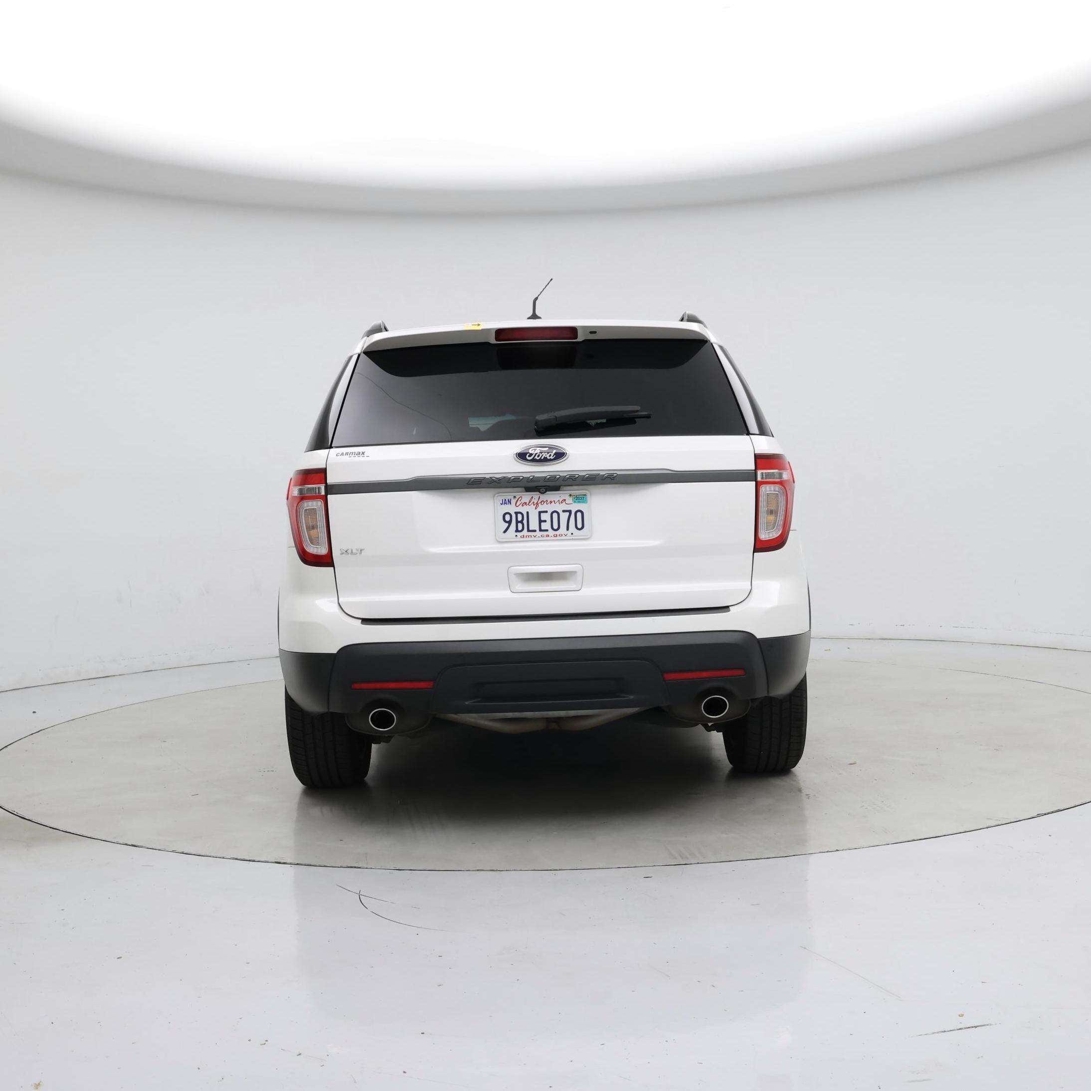 Thumbnail: 2015 Ford Explorer - 6