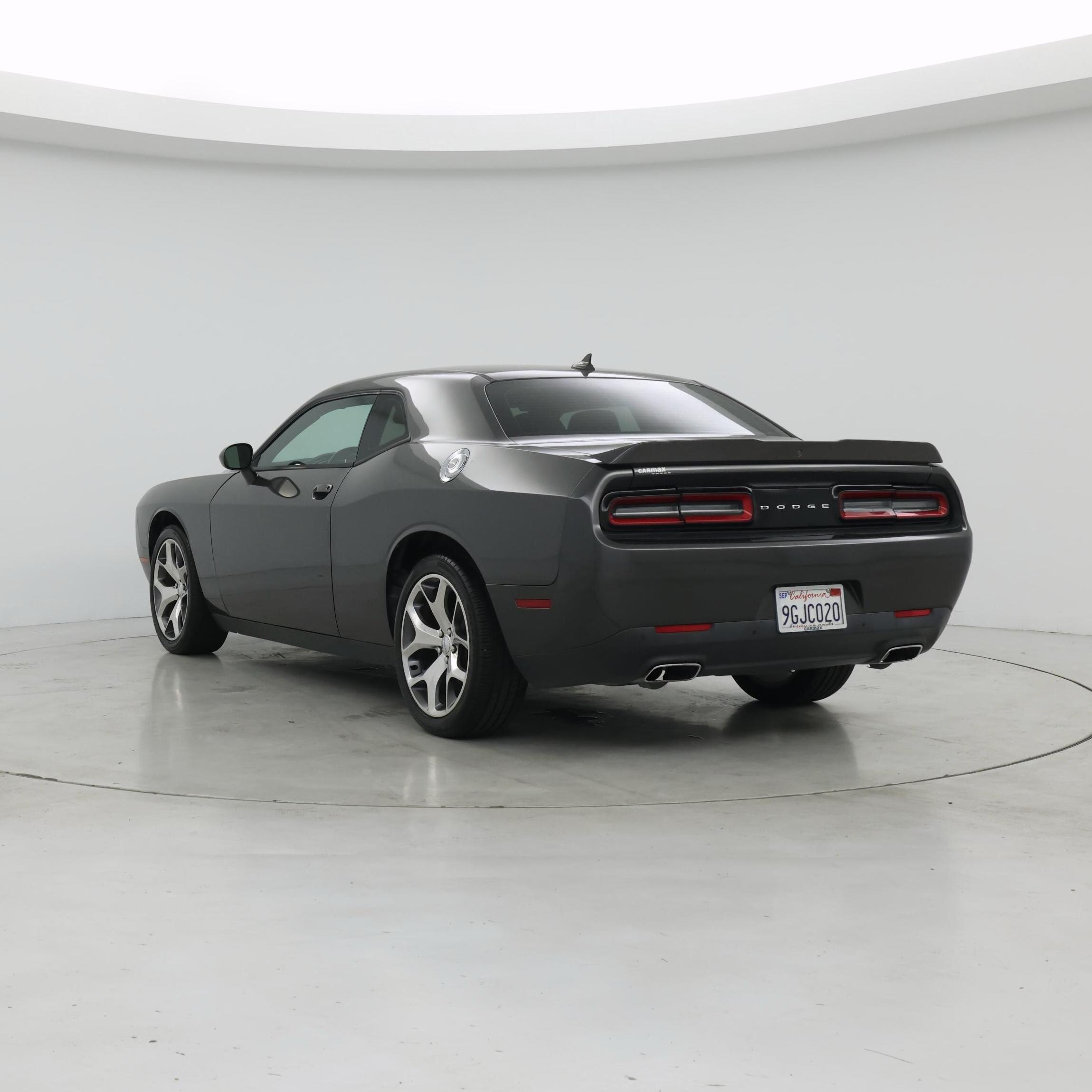 Thumbnail: 2016 Dodge Challenger - 2