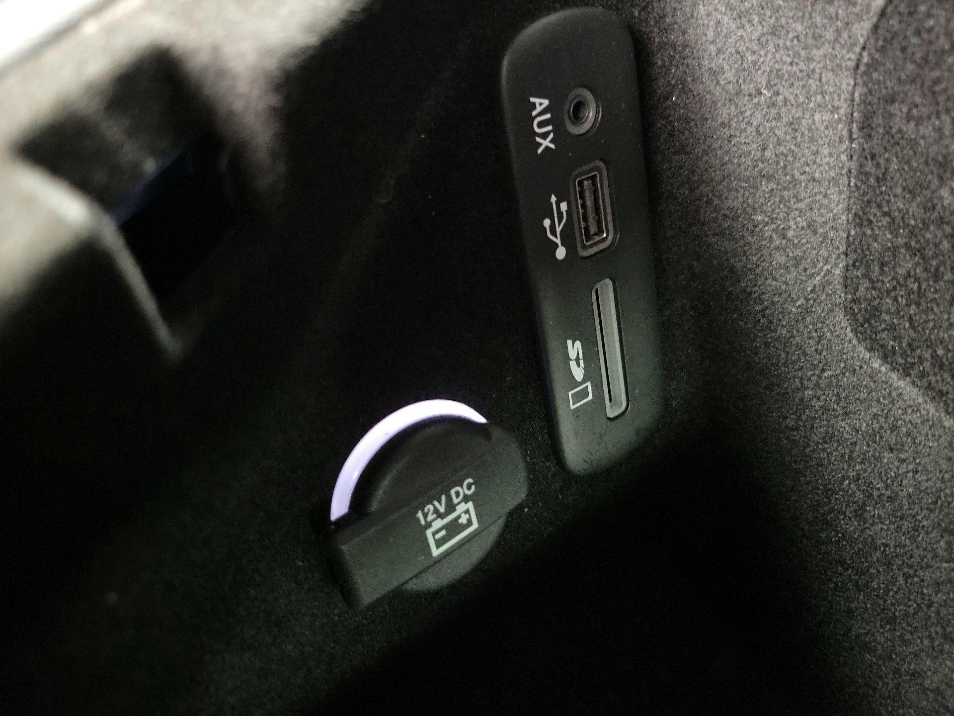 Thumbnail: 2016 Dodge Challenger - 19