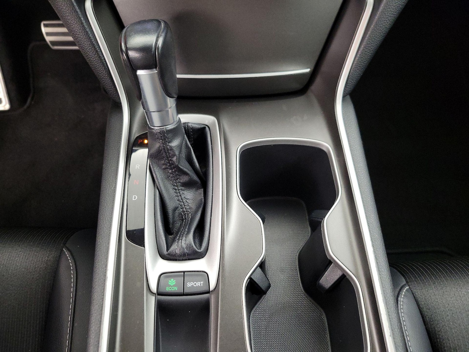 2018 Honda Accord Sport - Photo 18