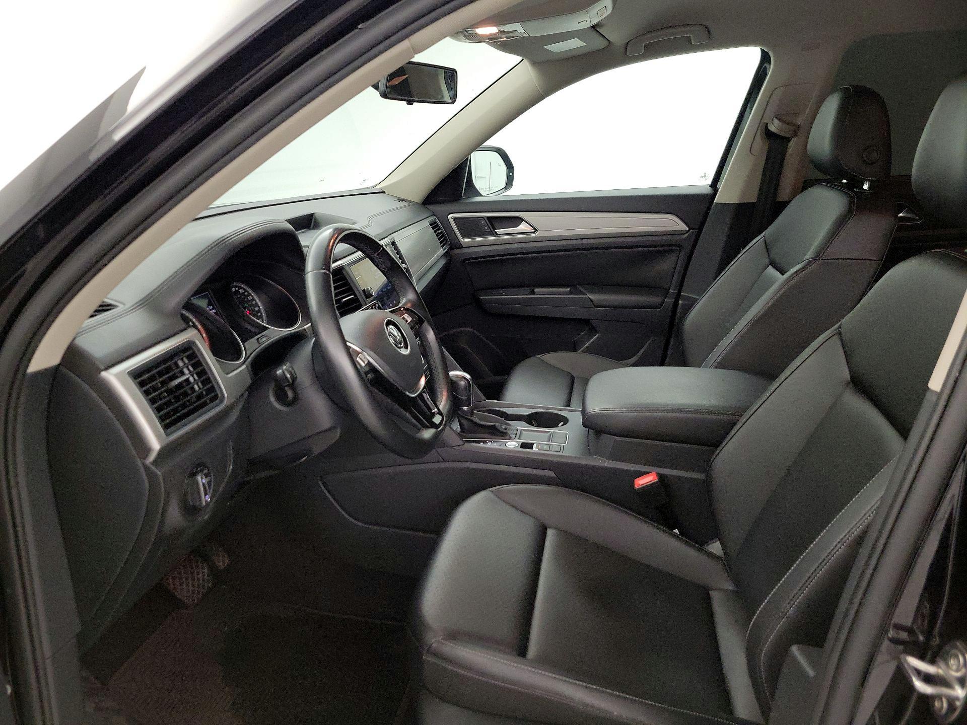 Thumbnail: 2018 Volkswagen Atlas - 11