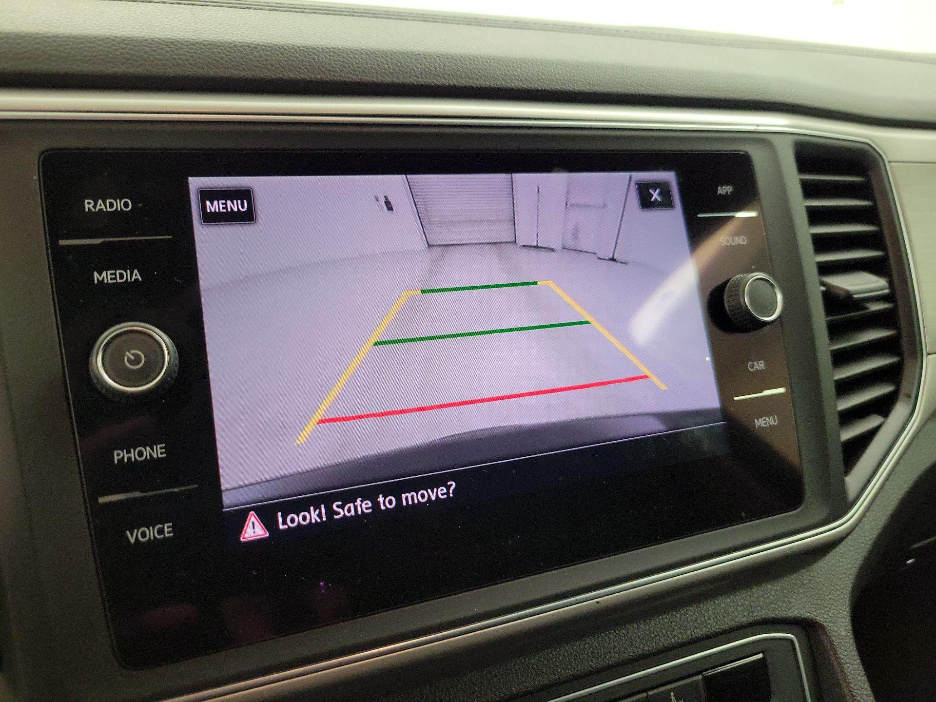 Thumbnail: 2018 Volkswagen Atlas - 14