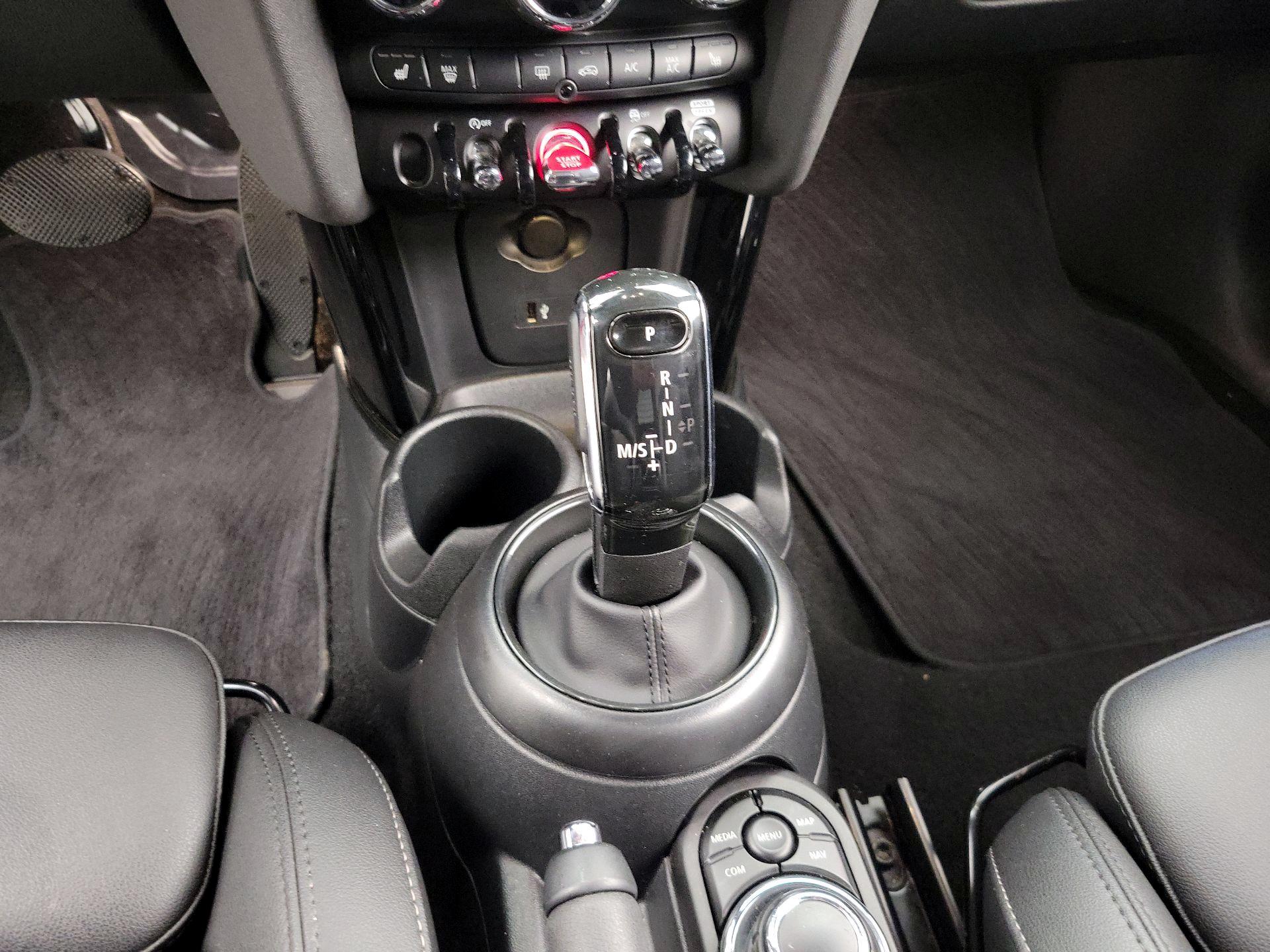 Thumbnail: 2024 MINI Cooper - 18