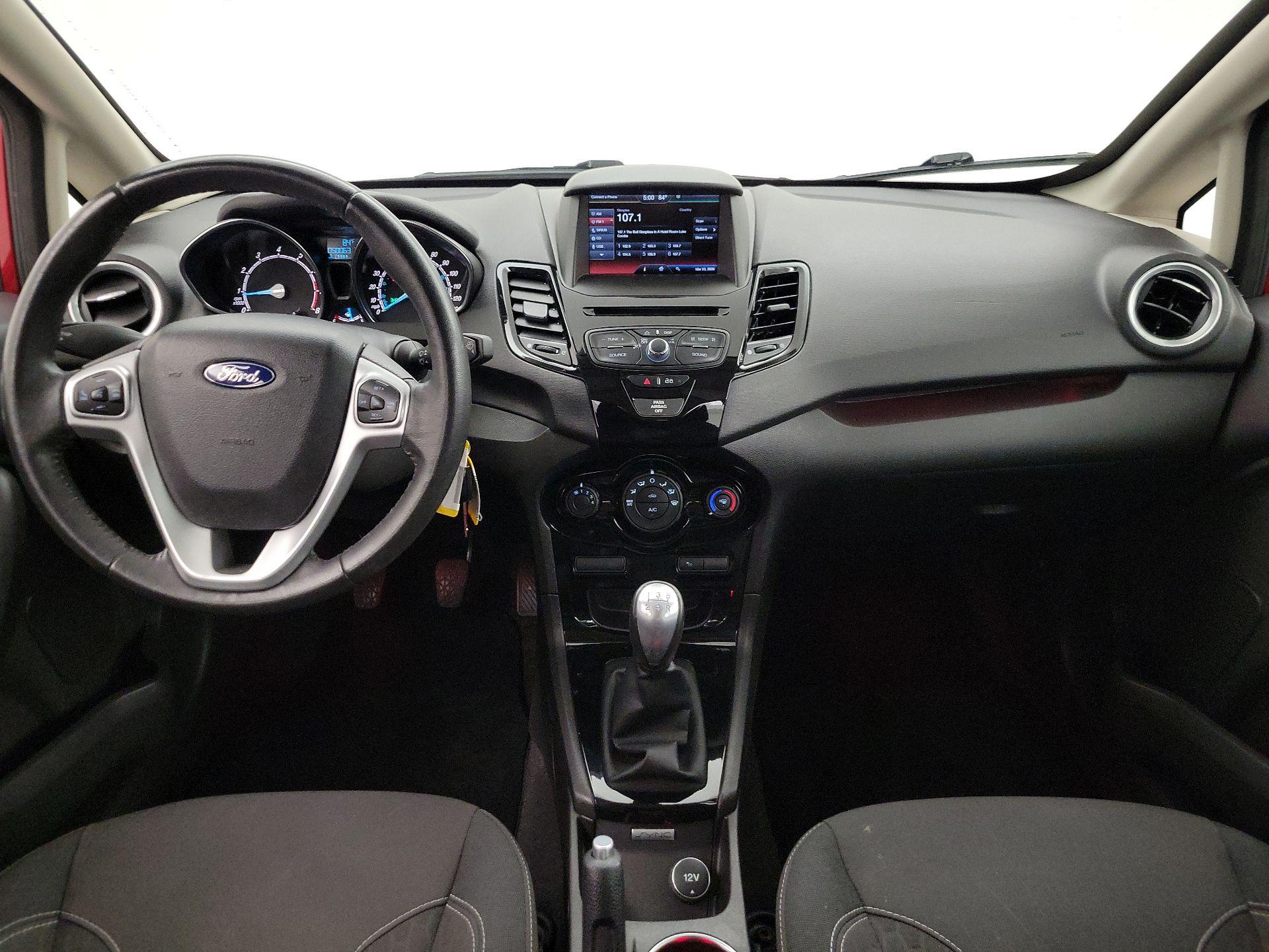 Thumbnail: 2015 Ford Fiesta - 9