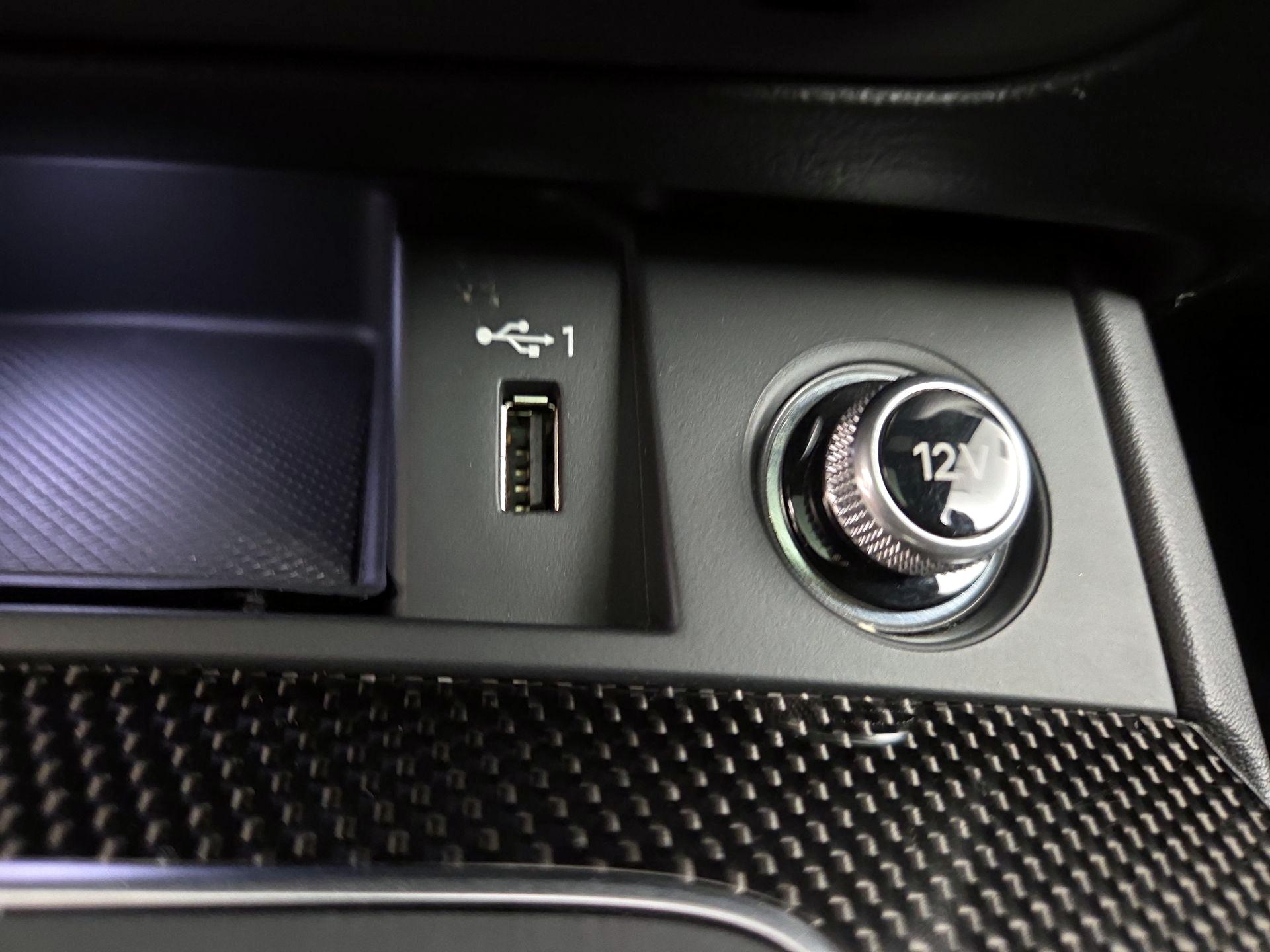 Thumbnail: 2018 Audi SQ5 - 19