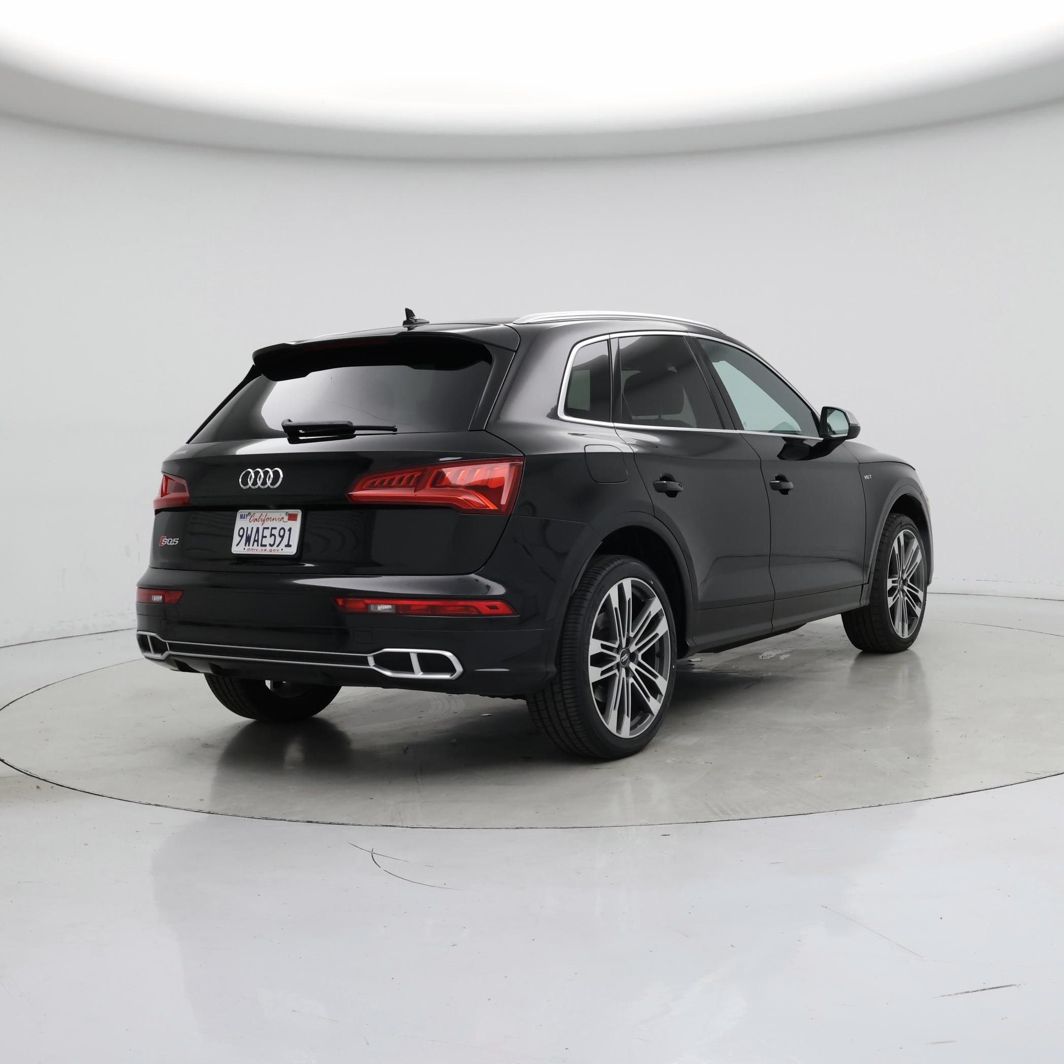Thumbnail: 2018 Audi SQ5 - 8