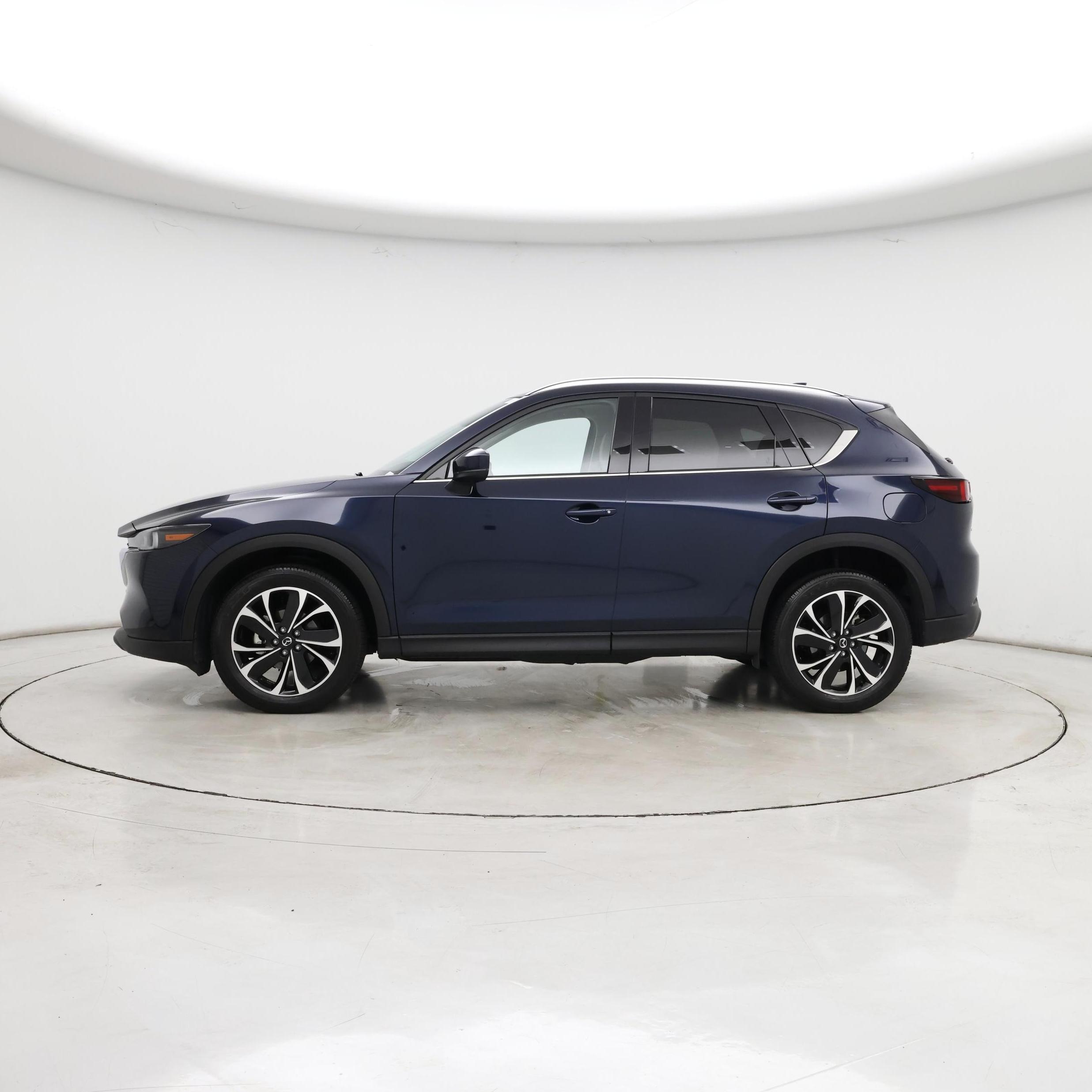 Thumbnail: 2023 Mazda CX-5 - 3