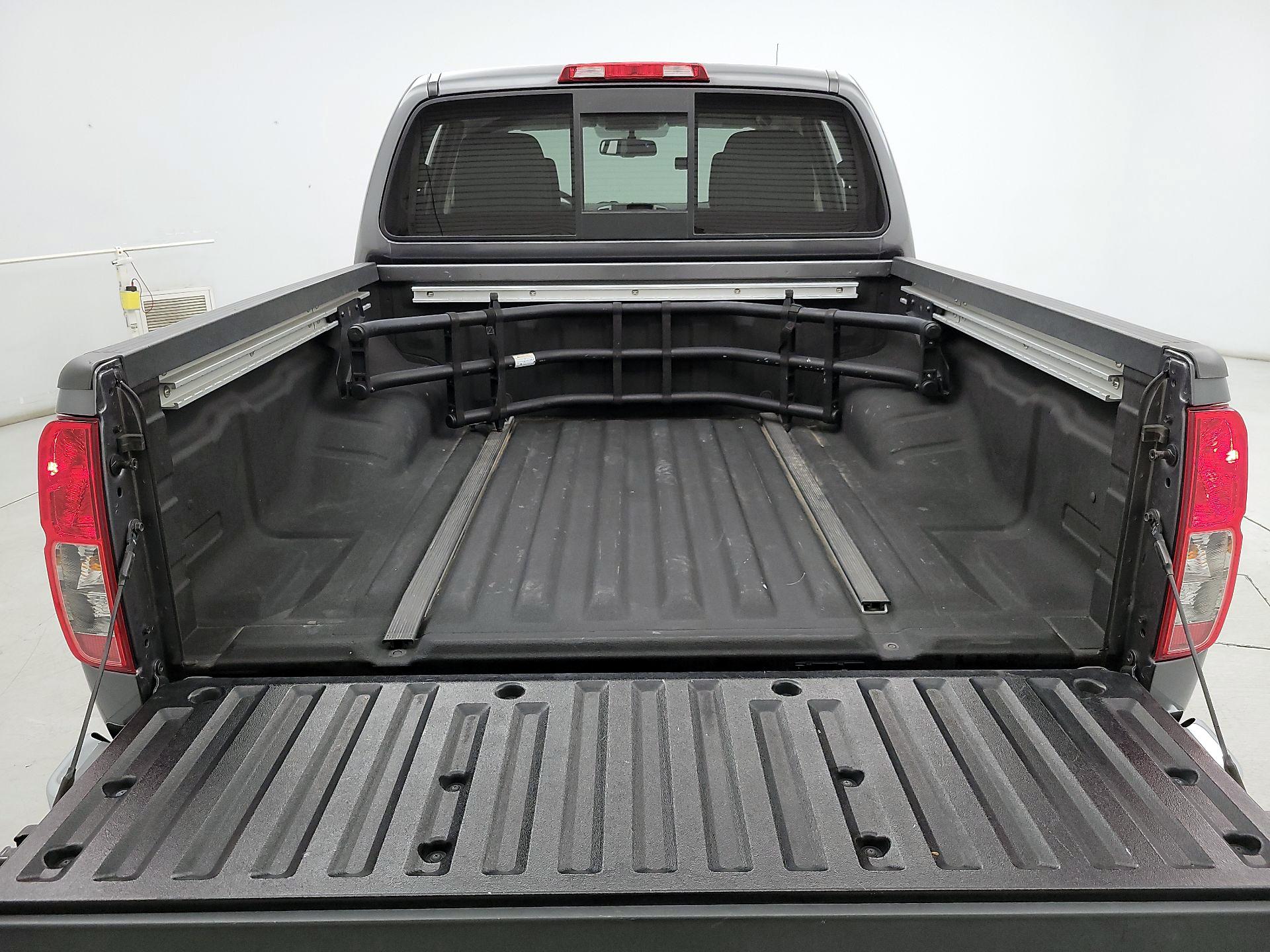 Thumbnail: 2021 Nissan Frontier - 20