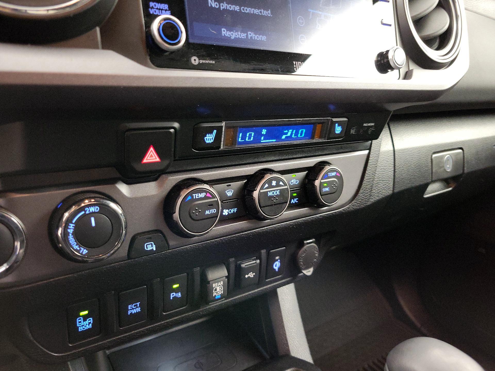 Thumbnail: 2023 Toyota Tacoma - 17