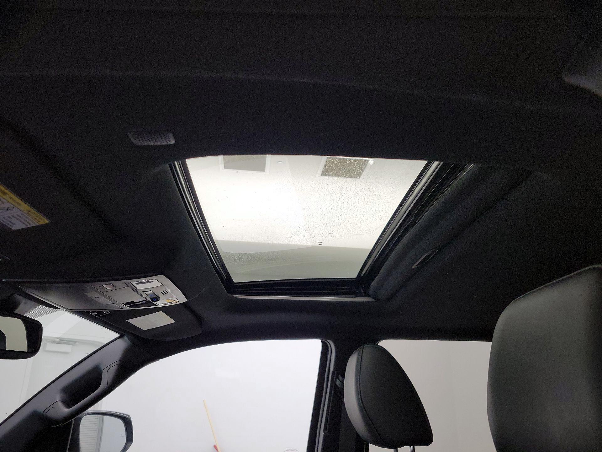 Thumbnail: 2023 Toyota Tacoma - 20