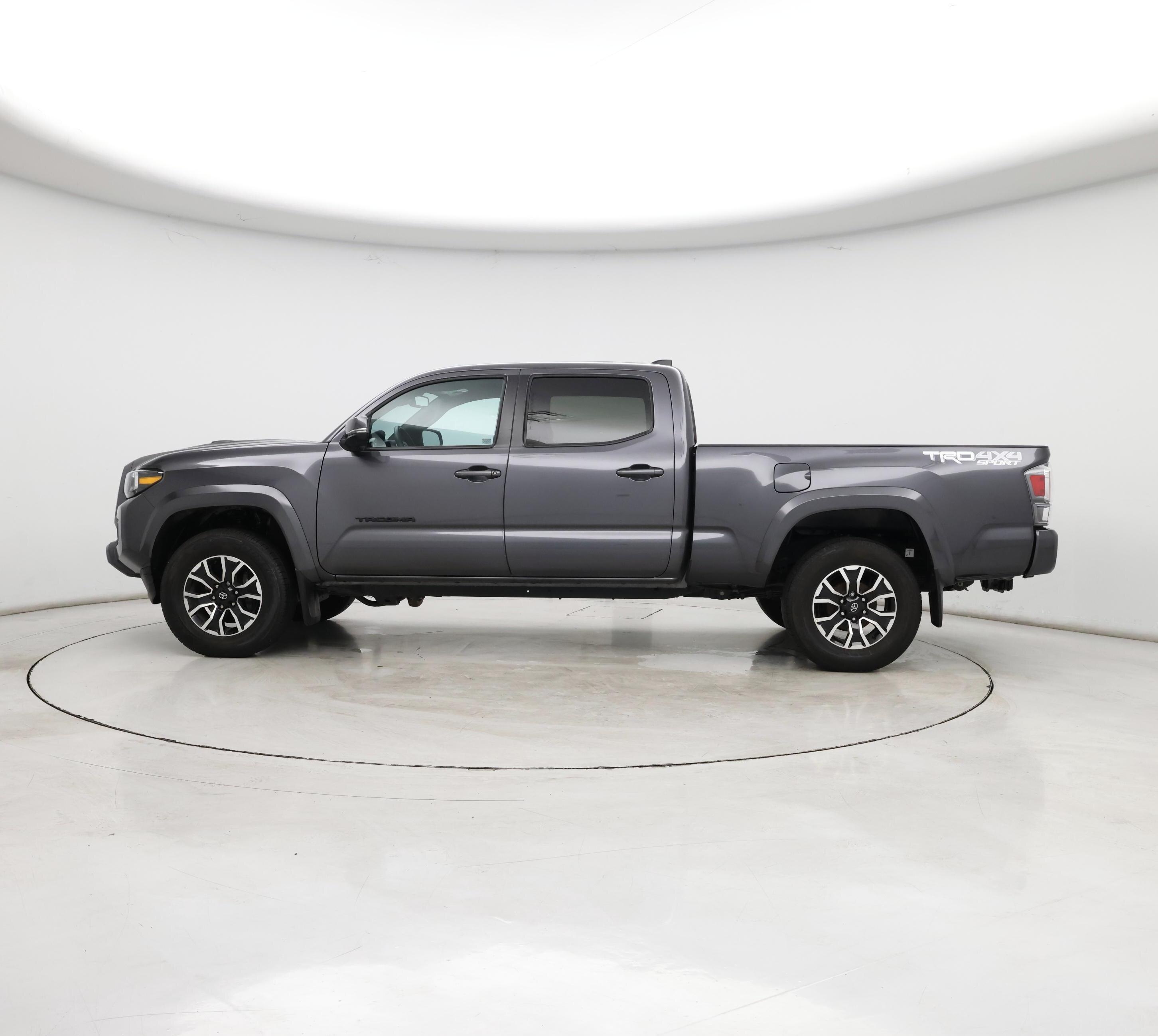 Thumbnail: 2023 Toyota Tacoma - 3