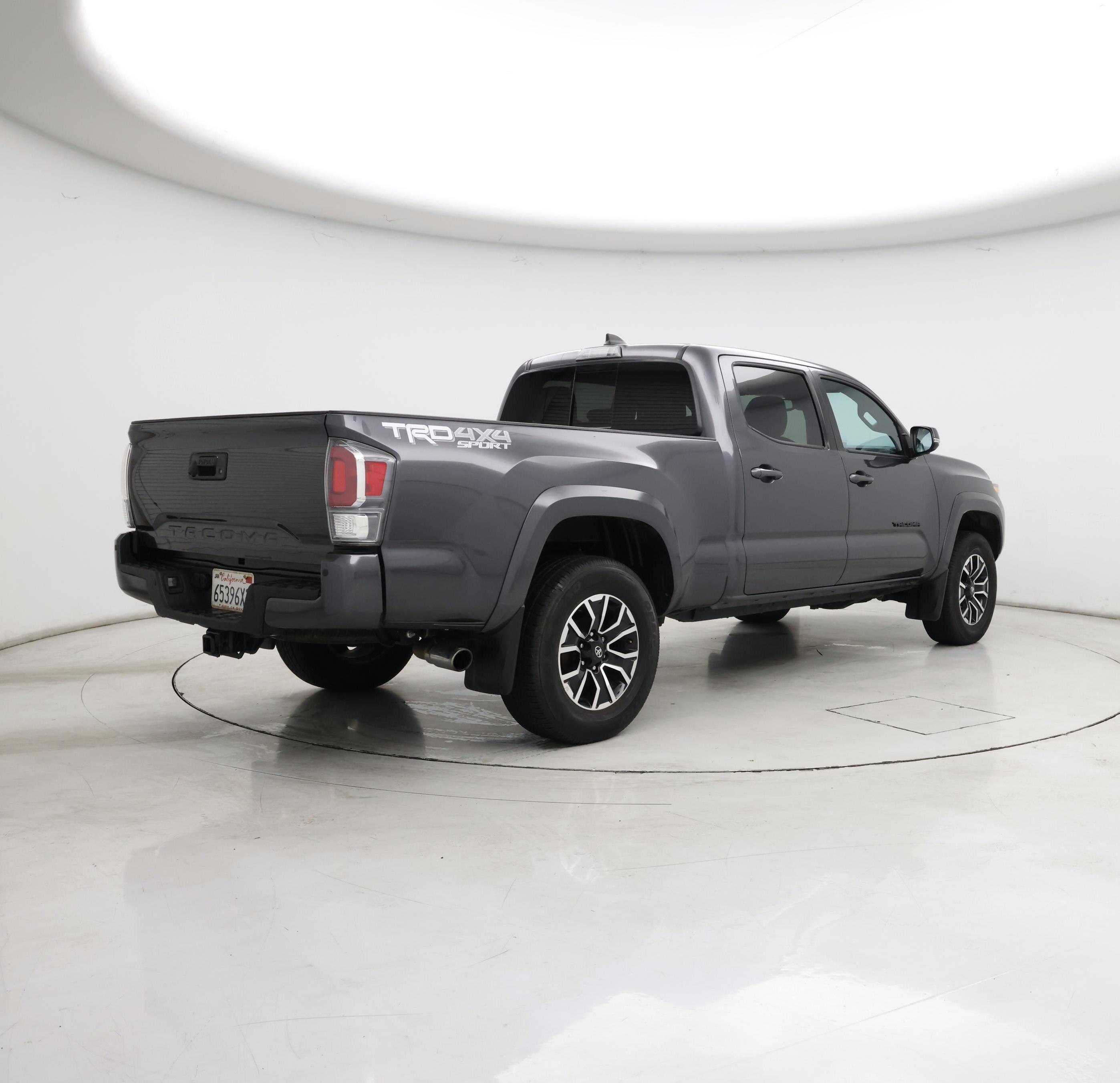 Thumbnail: 2023 Toyota Tacoma - 8