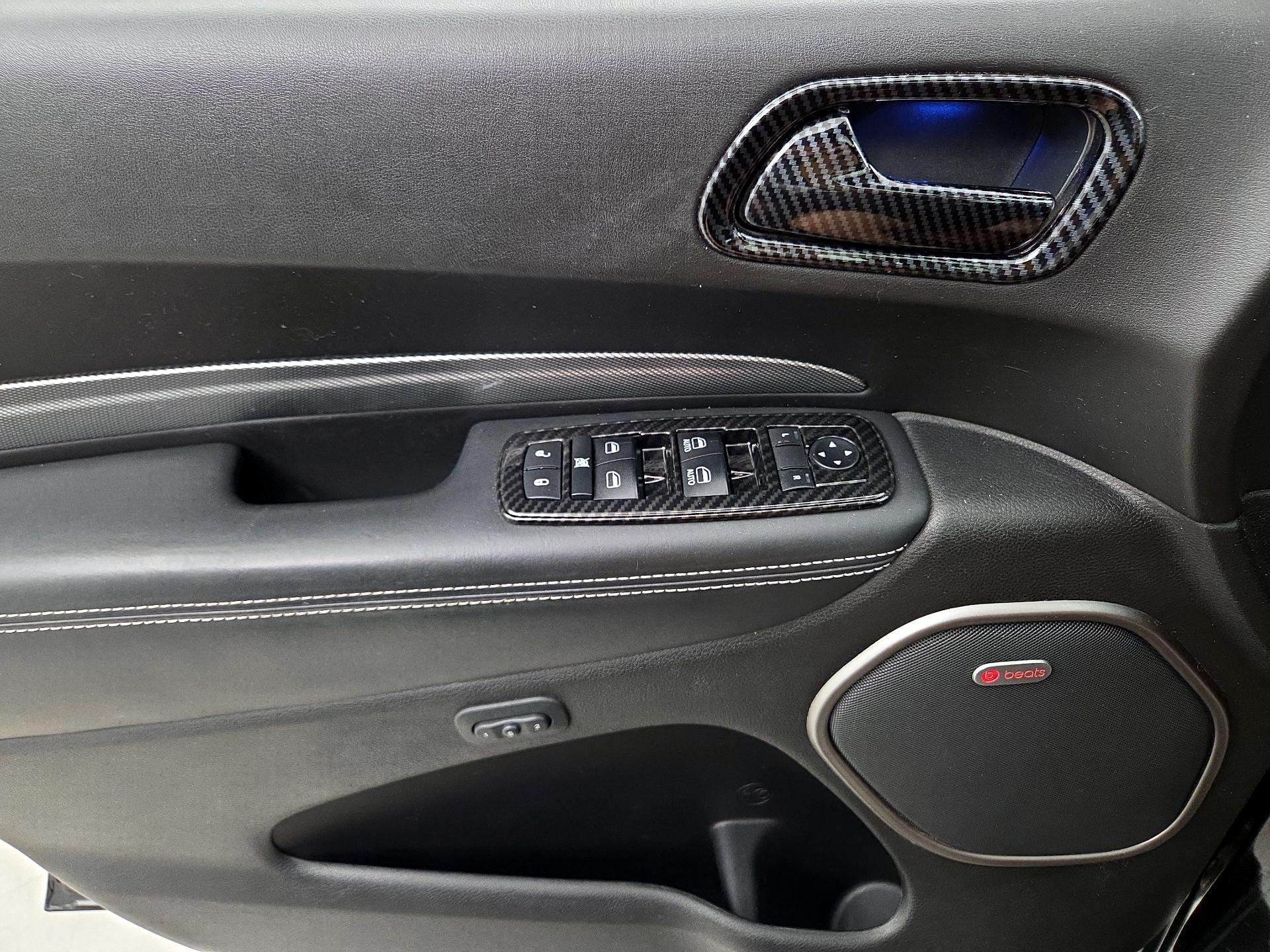 Thumbnail: 2018 Dodge Durango - 12