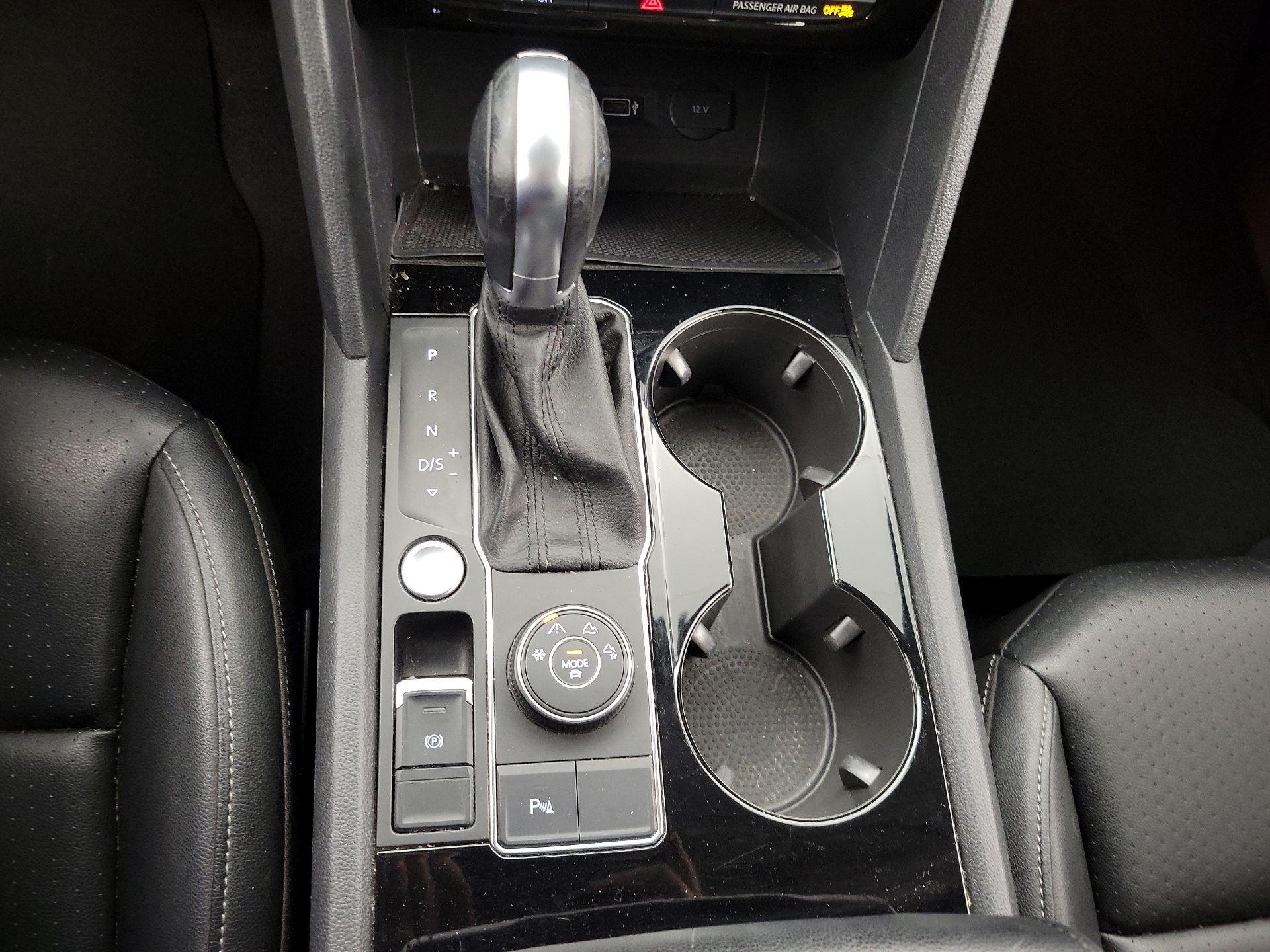 Thumbnail: 2019 Volkswagen Atlas - 17