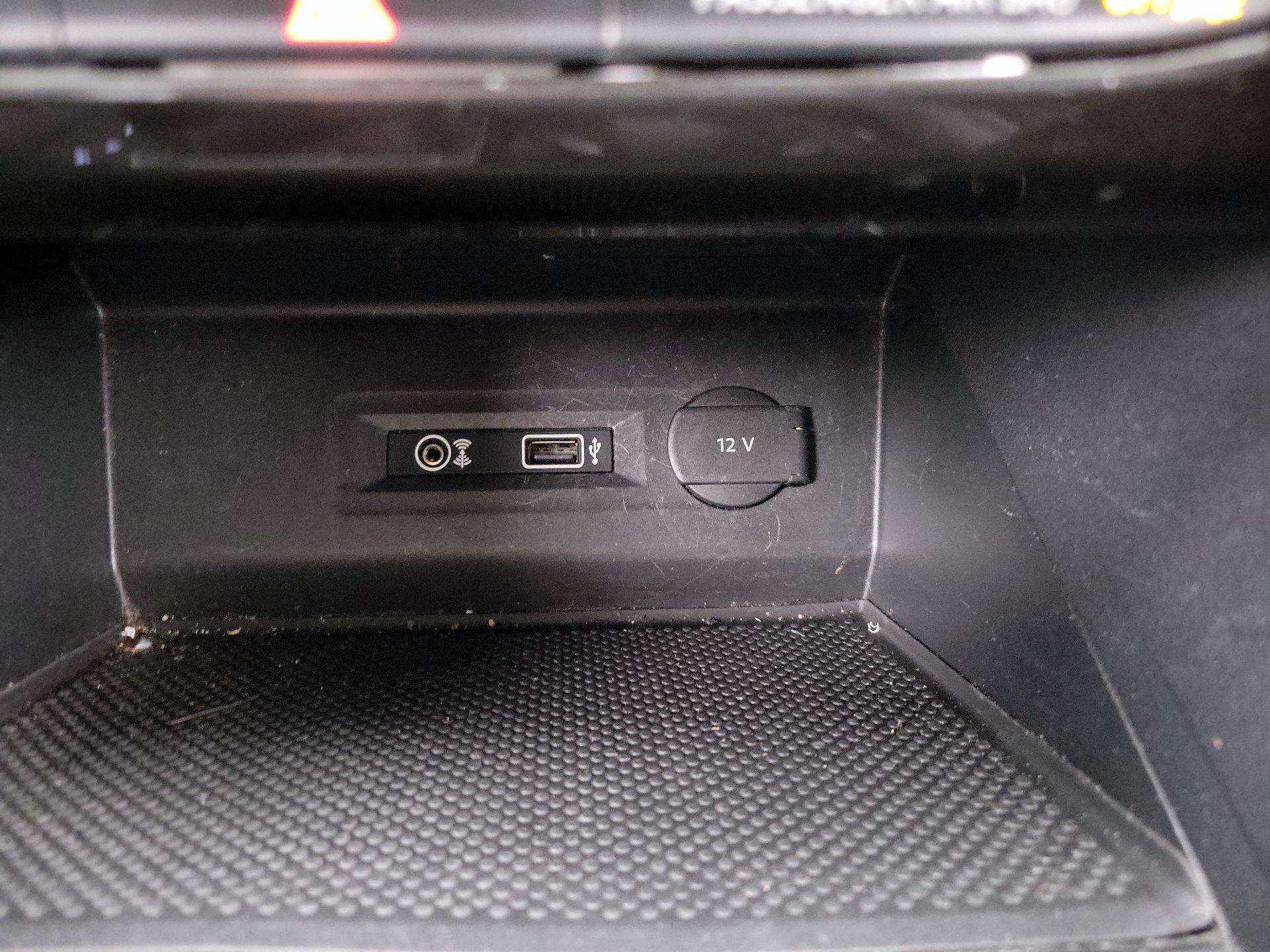 Thumbnail: 2019 Volkswagen Atlas - 18