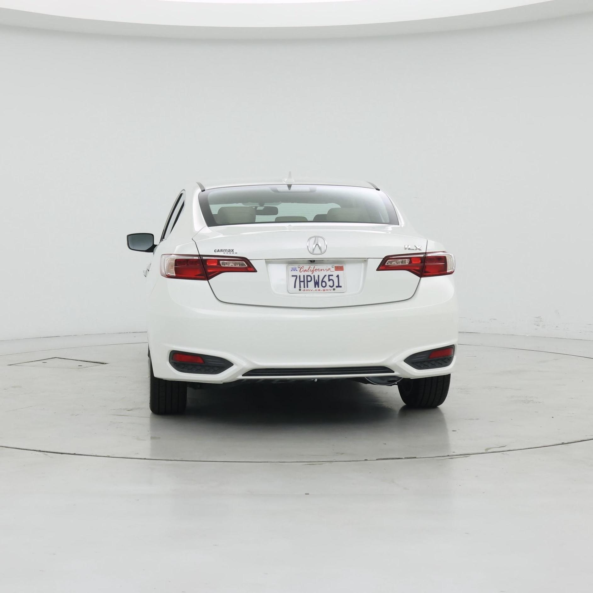 Thumbnail: 2017 Acura ILX - 6