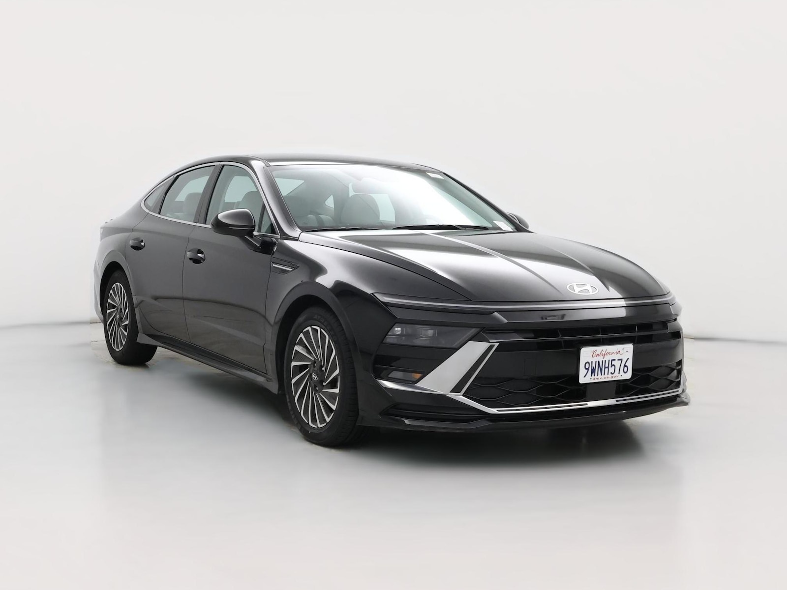 2025 Hyundai Sonata Hybrid