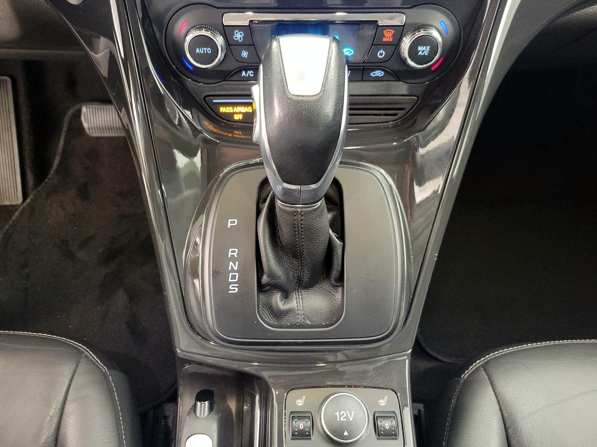 Thumbnail: 2016 Ford Escape - 18