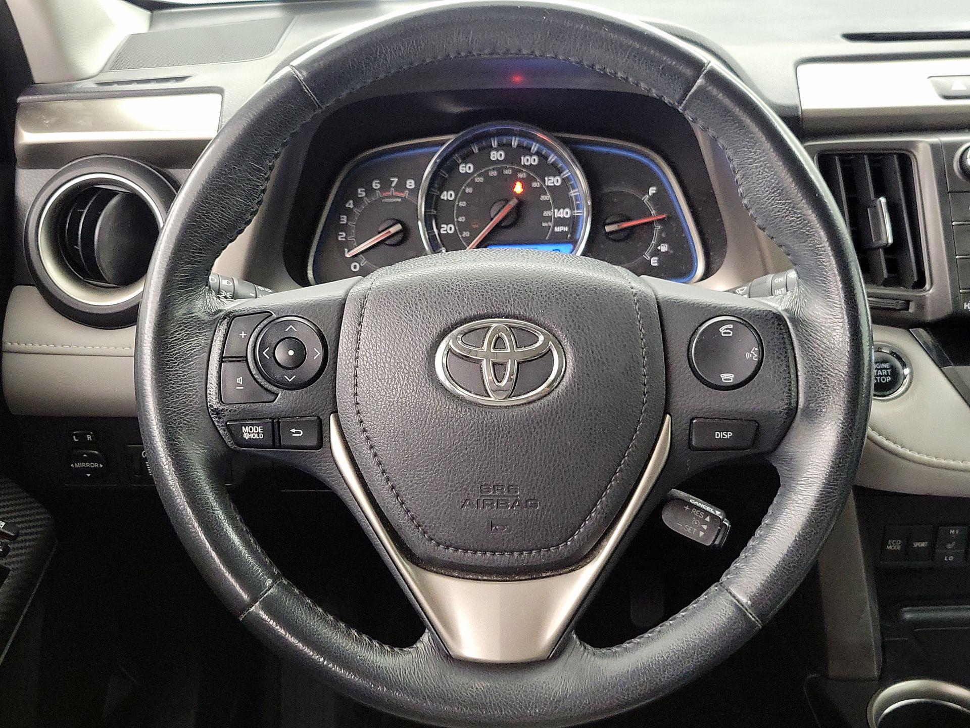 Thumbnail: 2014 Toyota RAV4 - 10