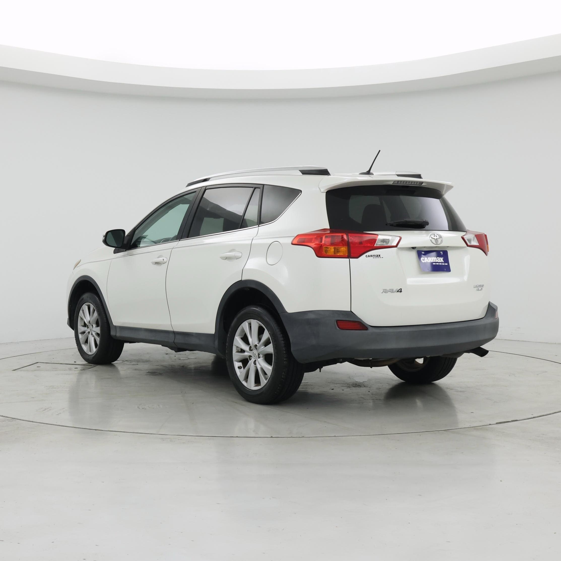 Thumbnail: 2014 Toyota RAV4 - 2
