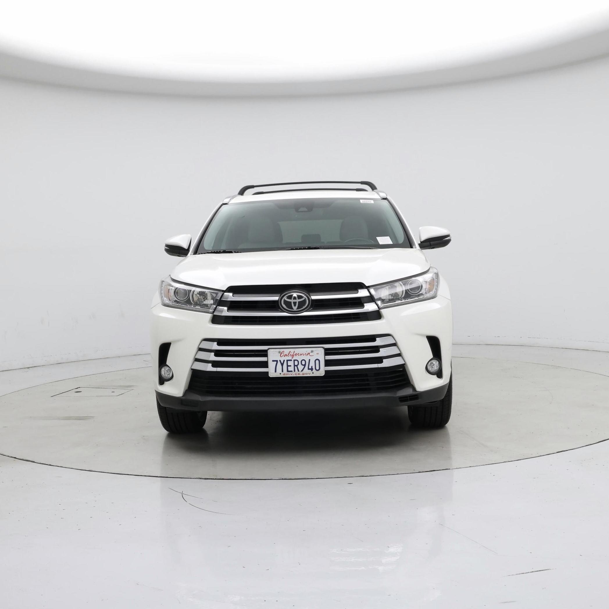 Thumbnail: 2017 Toyota Highlander - 5