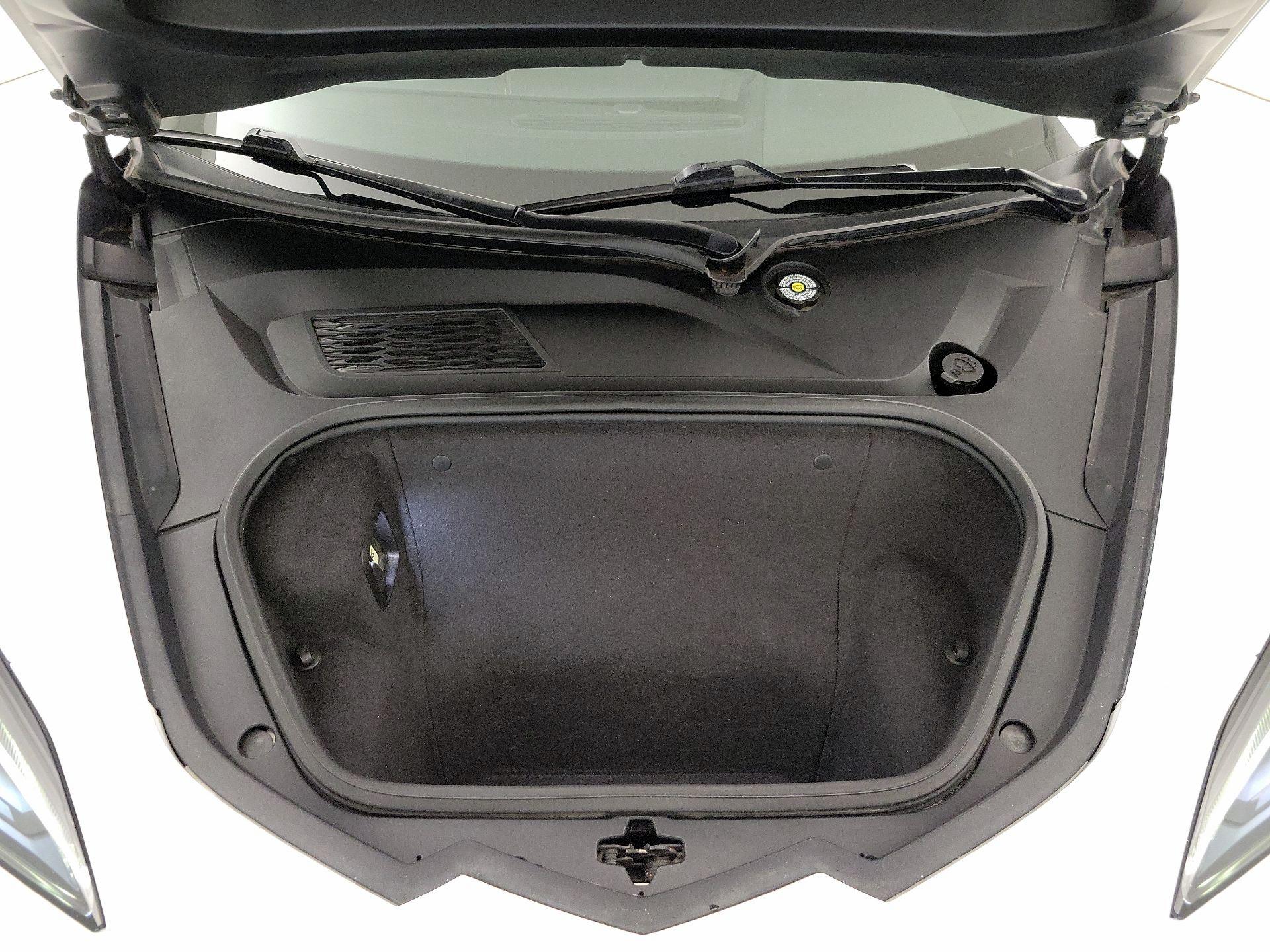 Thumbnail: 2021 Chevrolet Corvette - 19