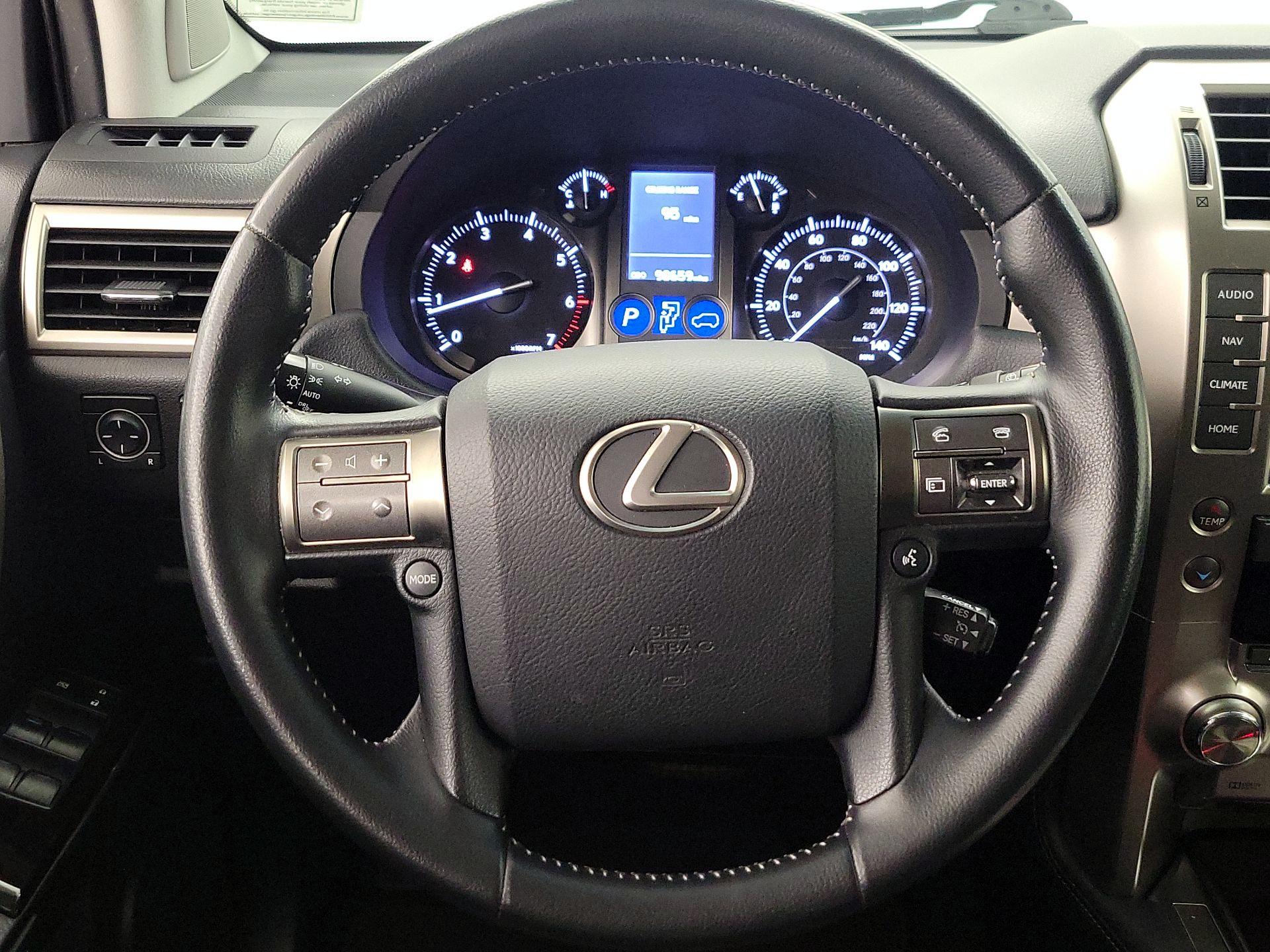 Thumbnail: 2014 Lexus GX - 10
