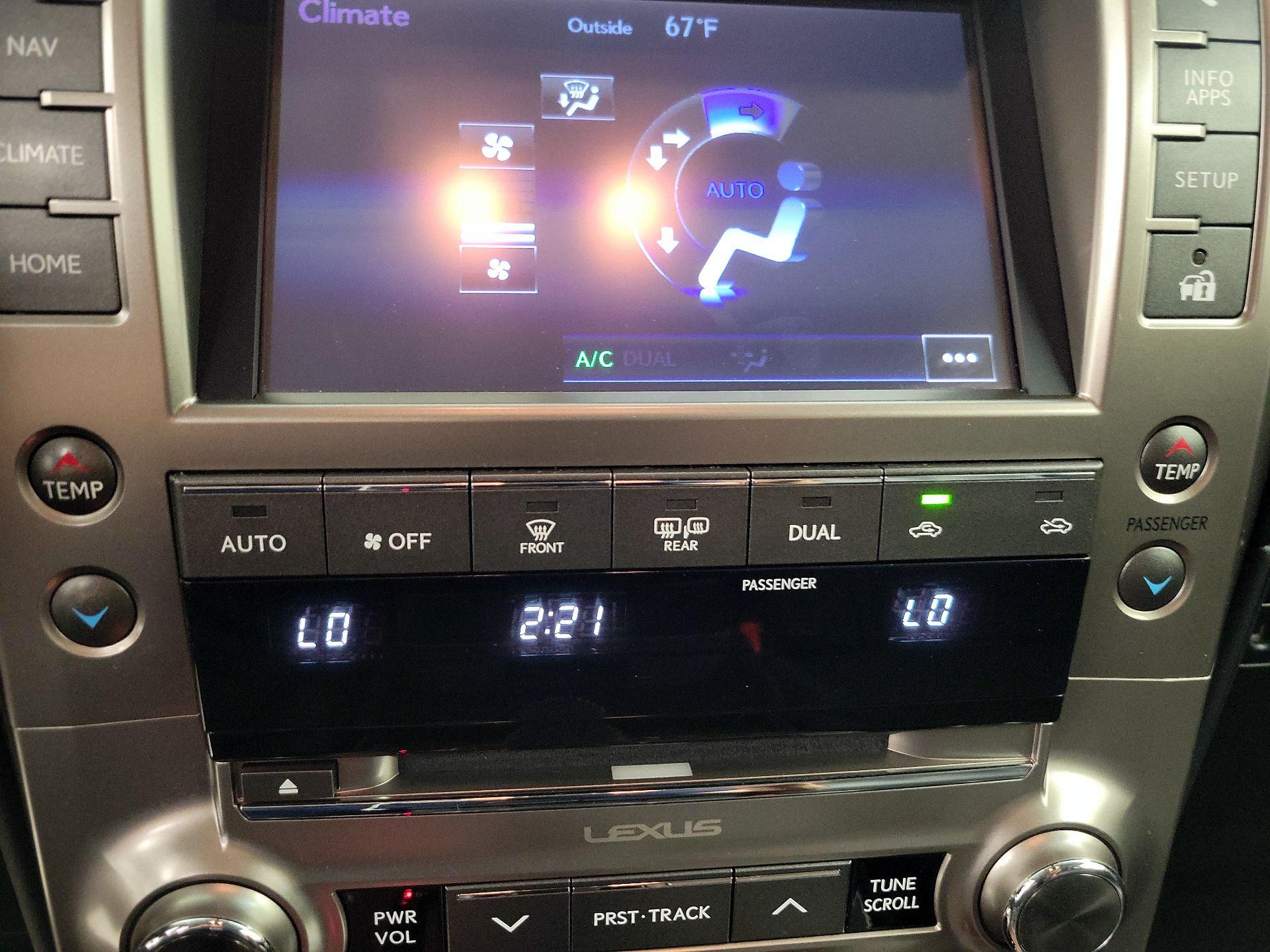 Thumbnail: 2014 Lexus GX - 17