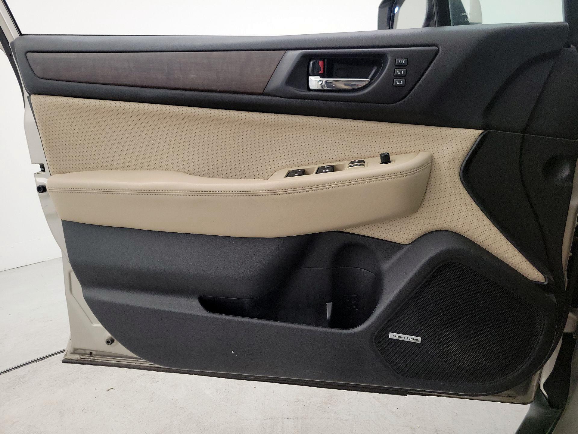 Thumbnail: 2017 Subaru Outback - 12