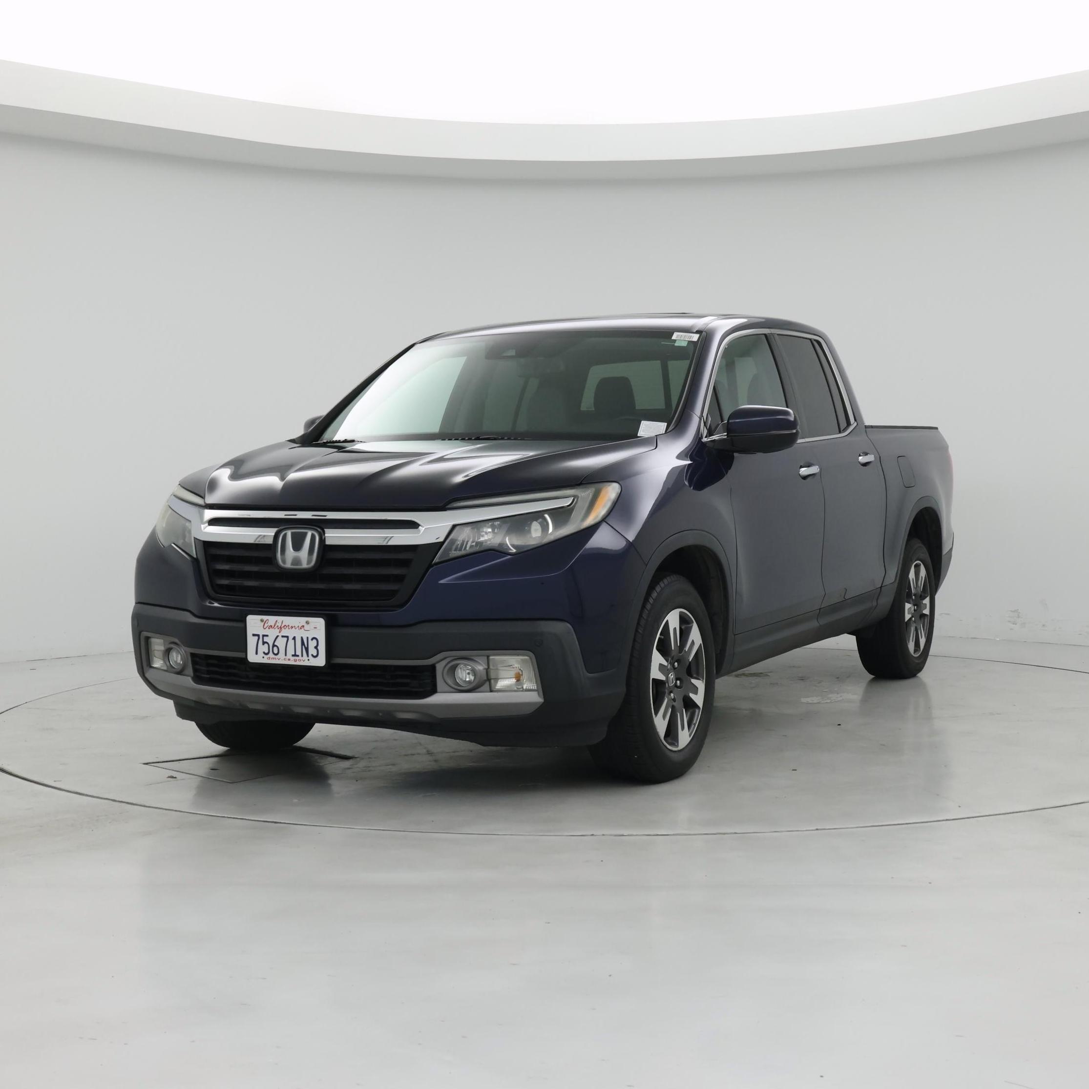 Thumbnail: 2017 Honda Ridgeline - 4
