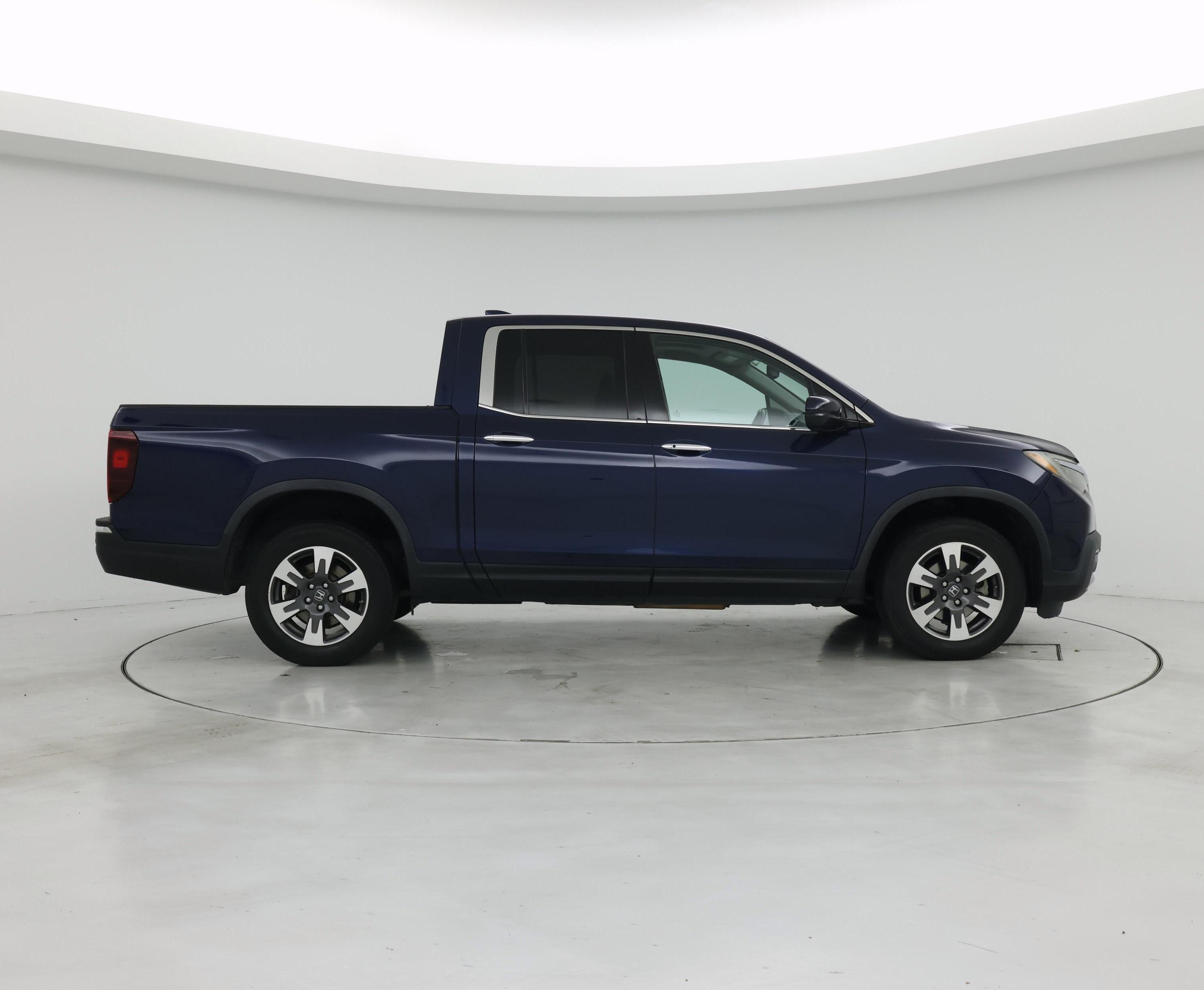 Thumbnail: 2017 Honda Ridgeline - 7