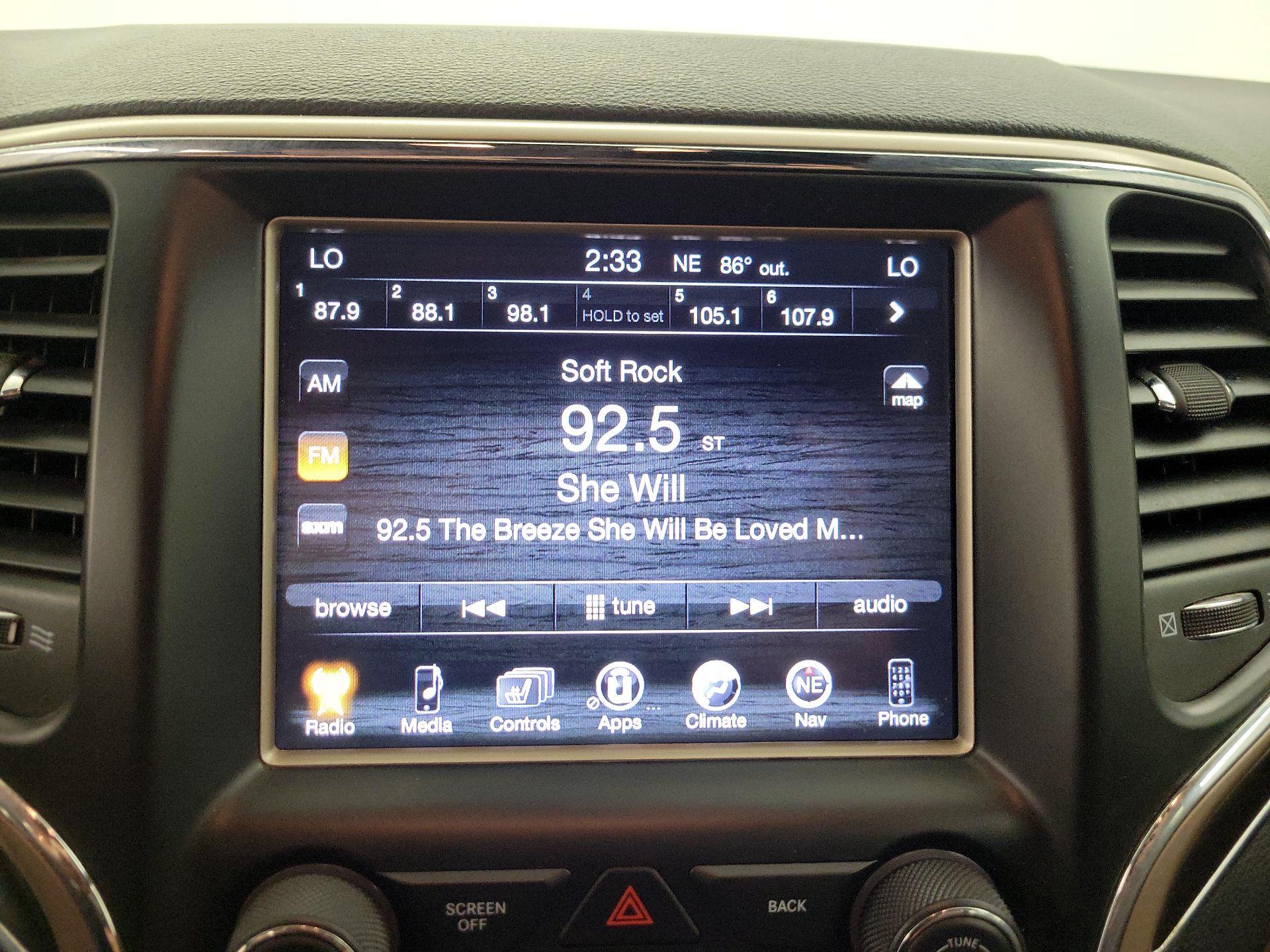 Thumbnail: 2014 Jeep Grand Cherokee - 16