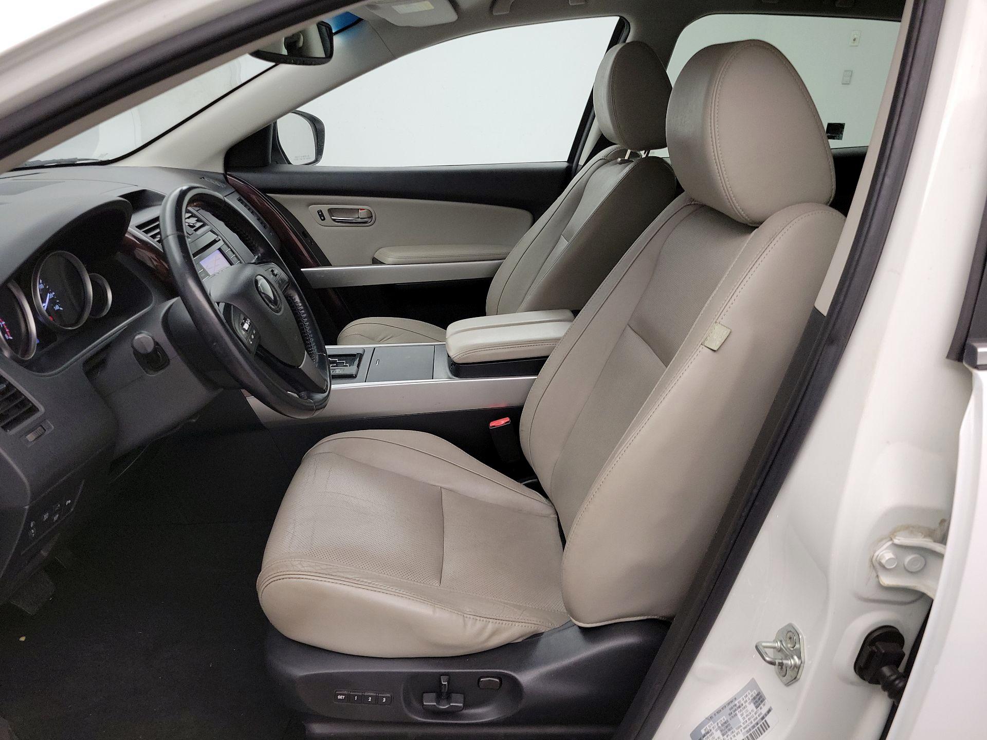 Thumbnail: 2015 Mazda CX-9 - 11