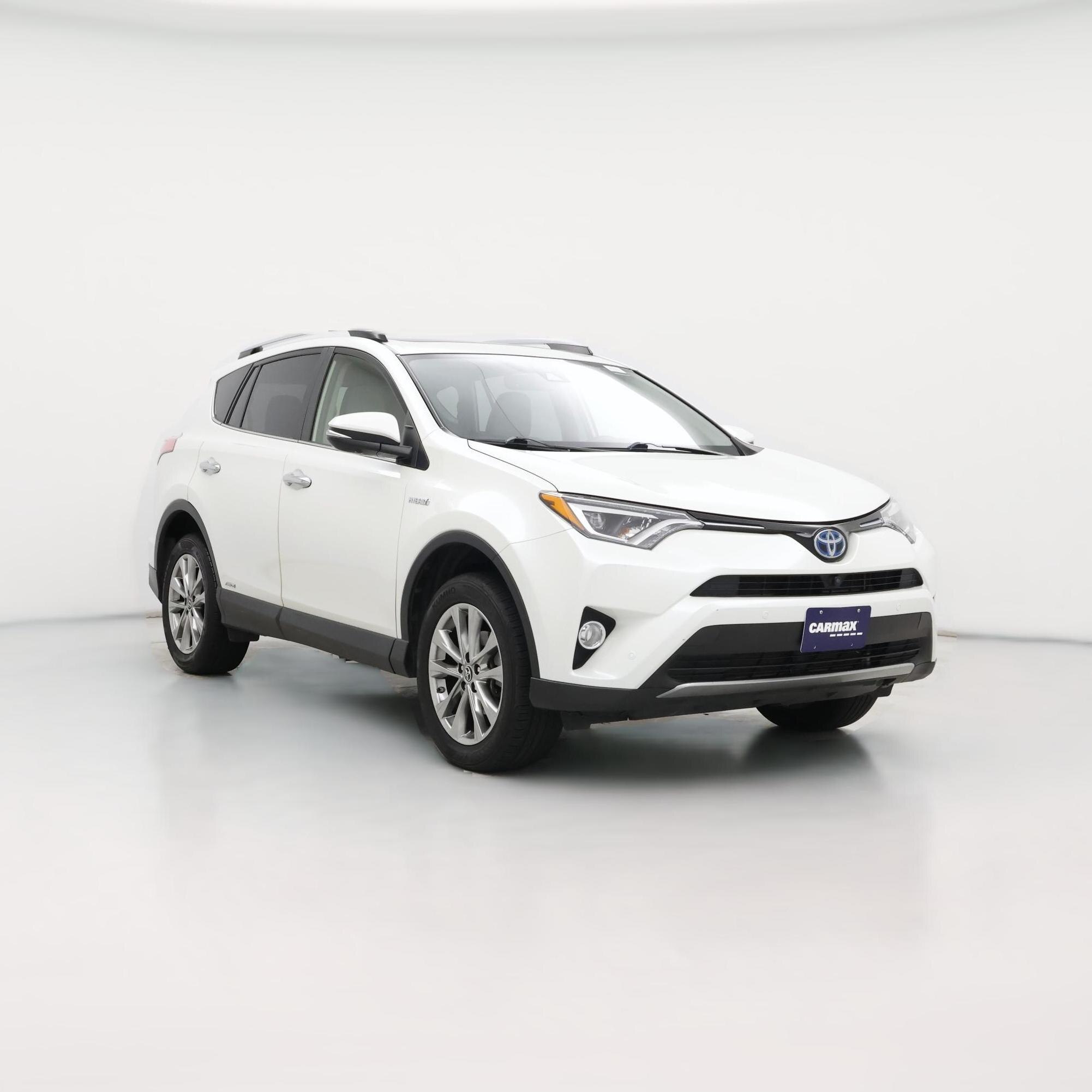 Thumbnail: 2017 Toyota RAV4 - 1