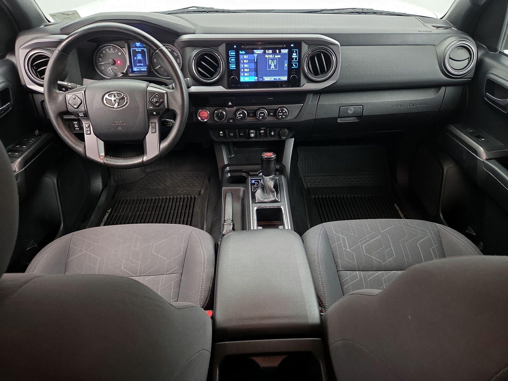 Thumbnail: 2019 Toyota Tacoma - 9