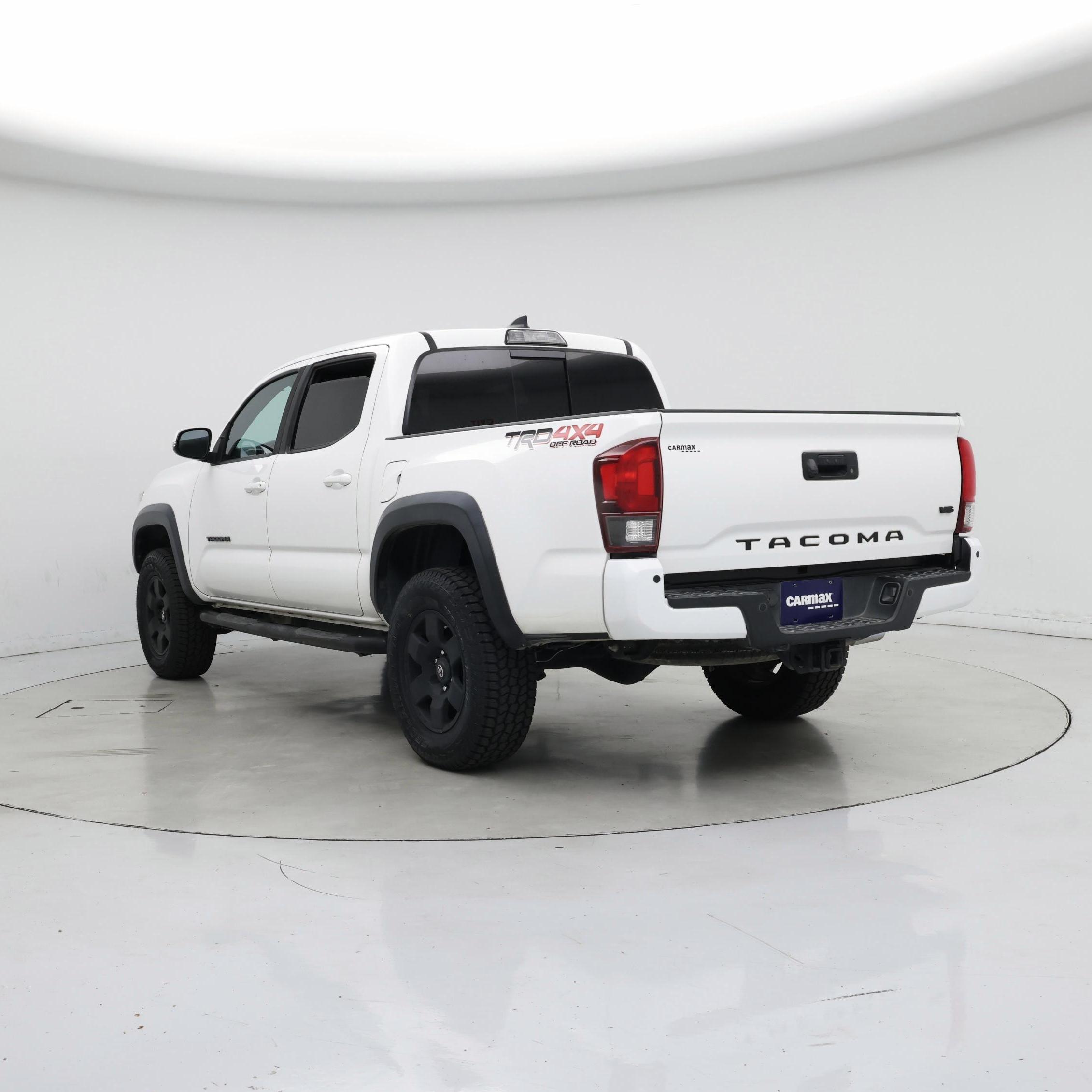Thumbnail: 2019 Toyota Tacoma - 2