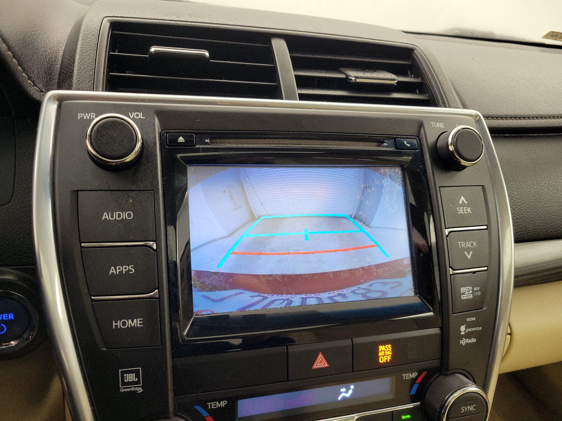 Thumbnail: 2015 Toyota Camry - 14