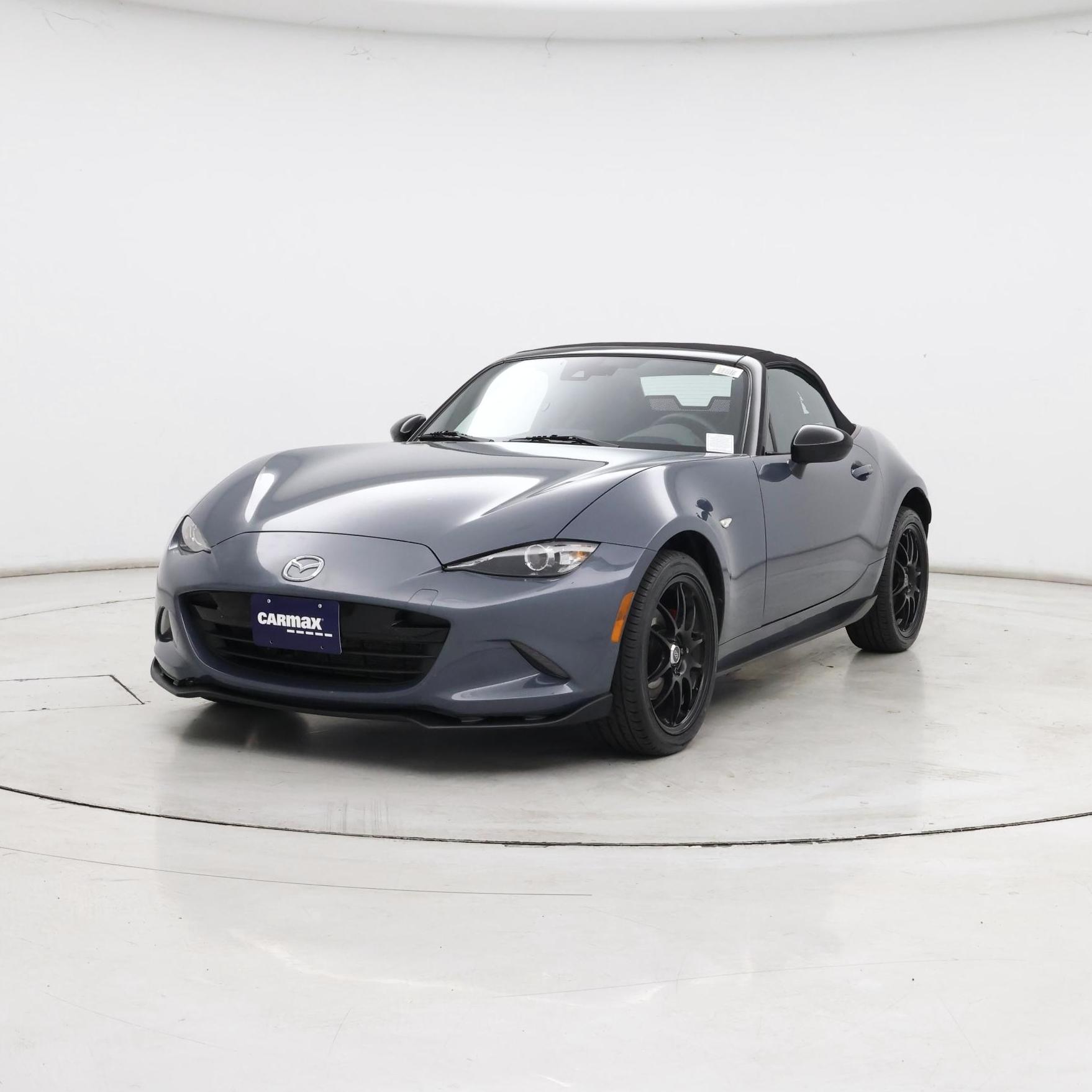 Thumbnail: 2020 Mazda MX-5 Miata - 4