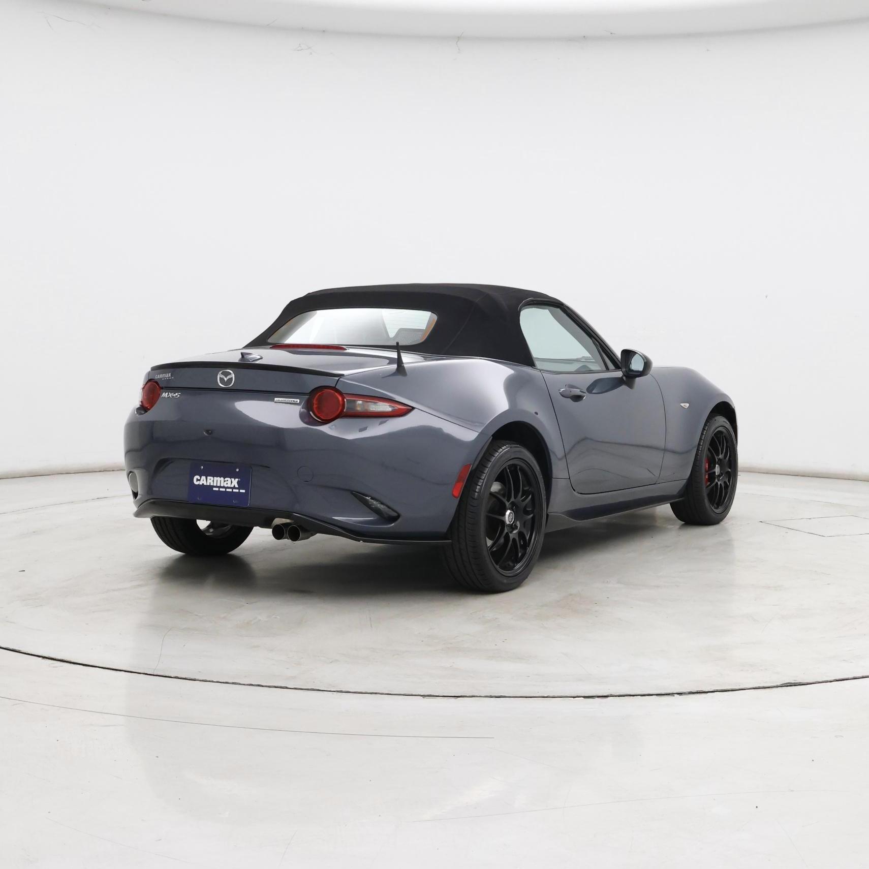 Thumbnail: 2020 Mazda MX-5 Miata - 8