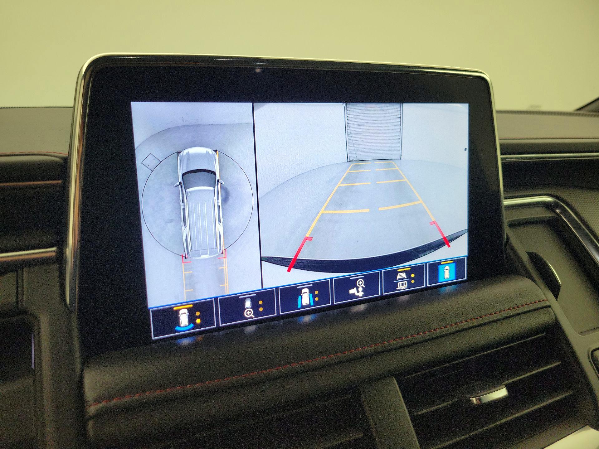 Thumbnail: 2021 Chevrolet Tahoe - 15