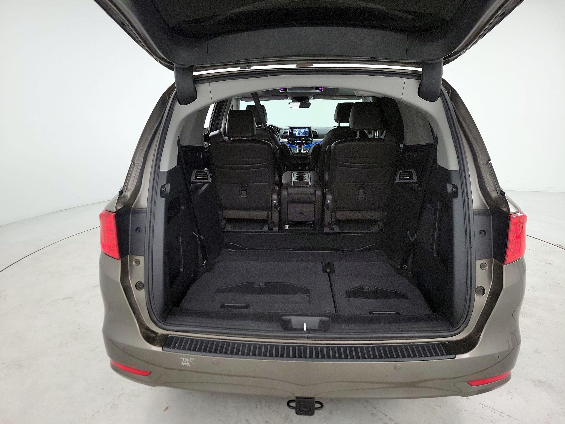 Thumbnail: 2022 Honda Odyssey - 20