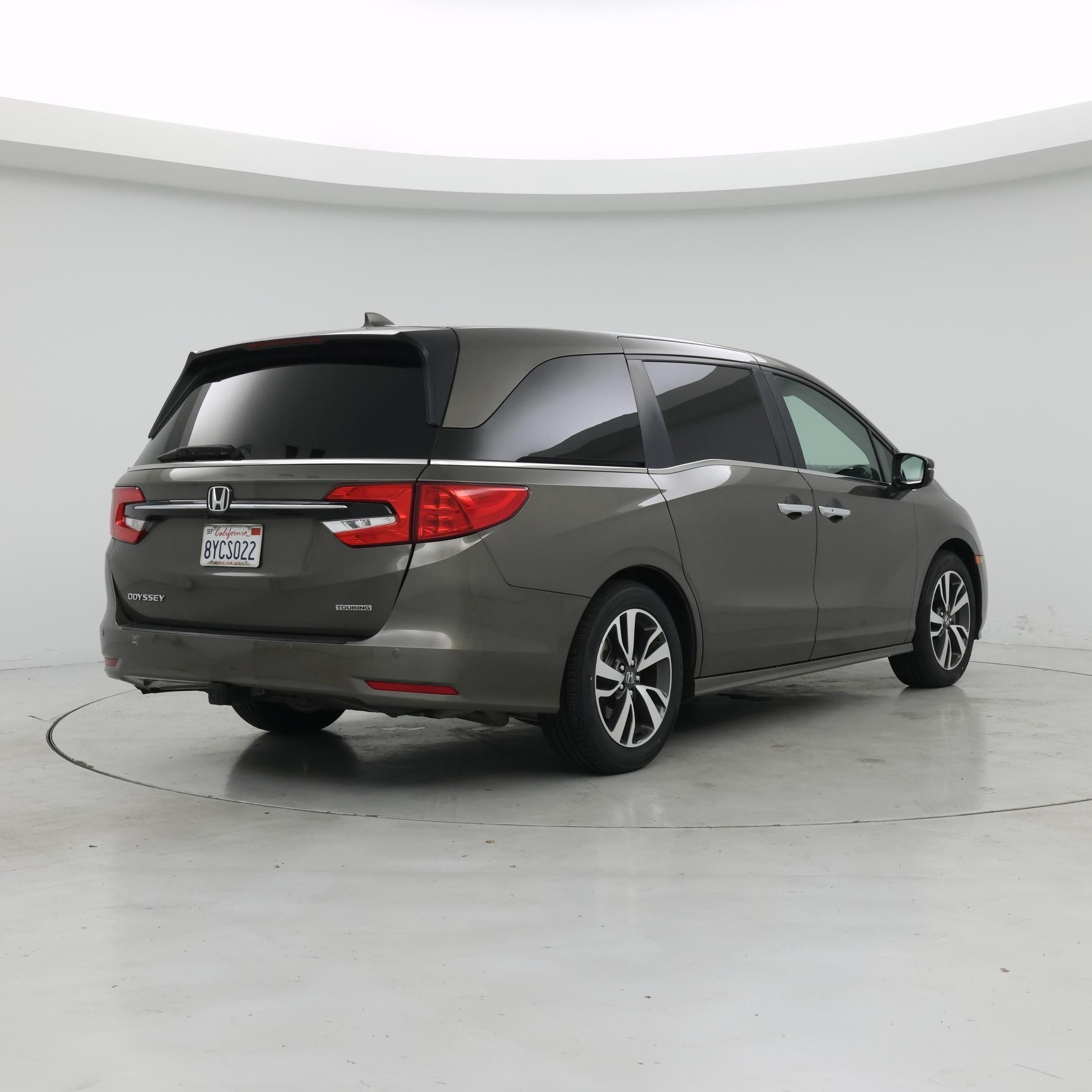 Thumbnail: 2022 Honda Odyssey - 8