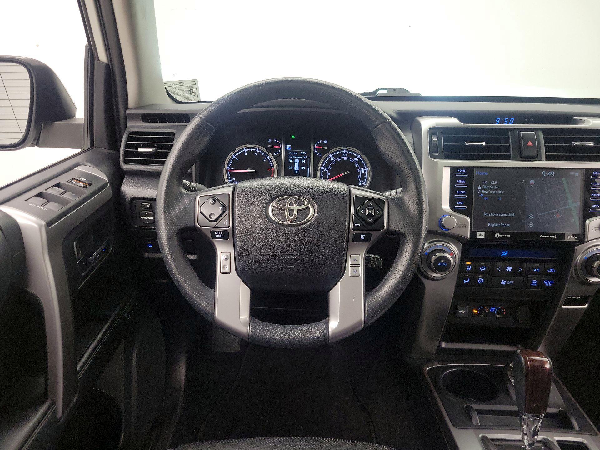 Thumbnail: 2021 Toyota 4Runner - 10